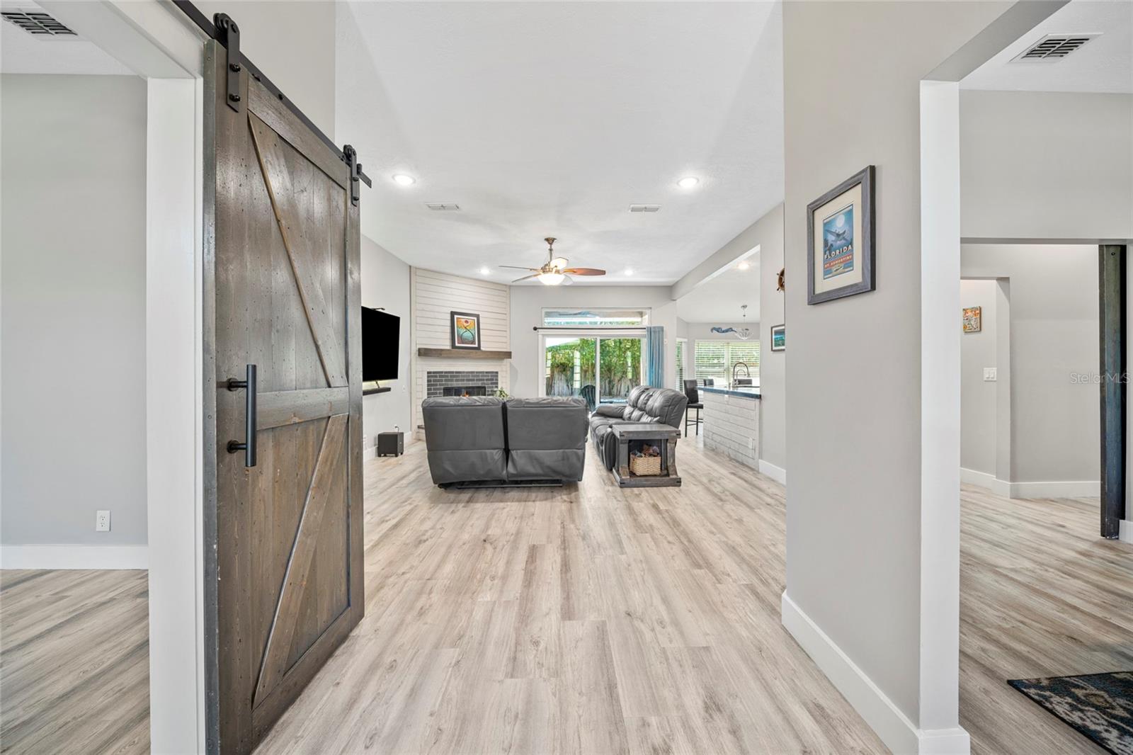 53 OAKWOOD ROAD