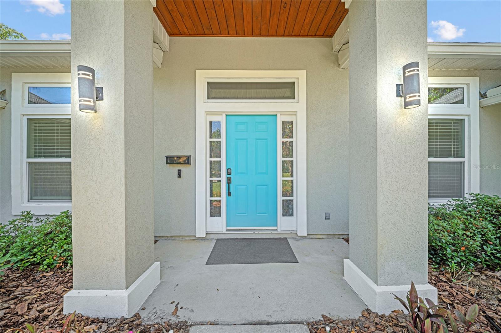 53 OAKWOOD ROAD