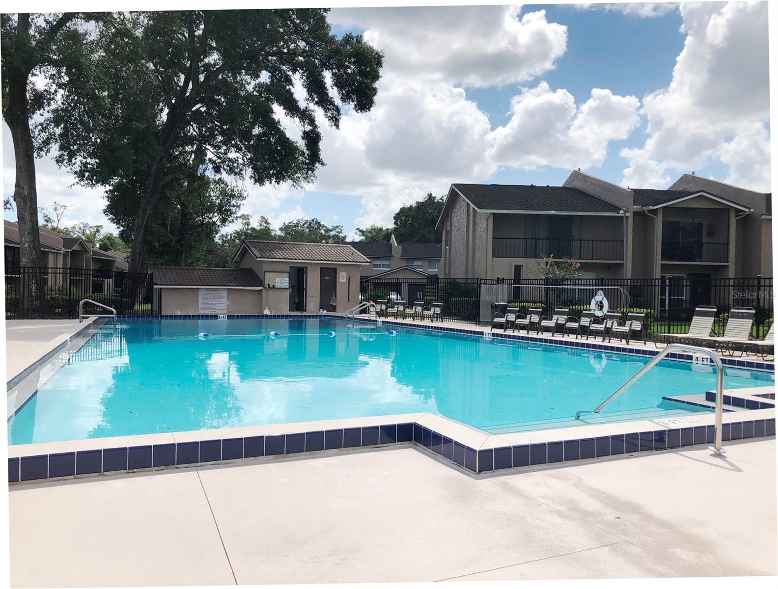 PARK LAKE TWNHS PH 02 - Residential