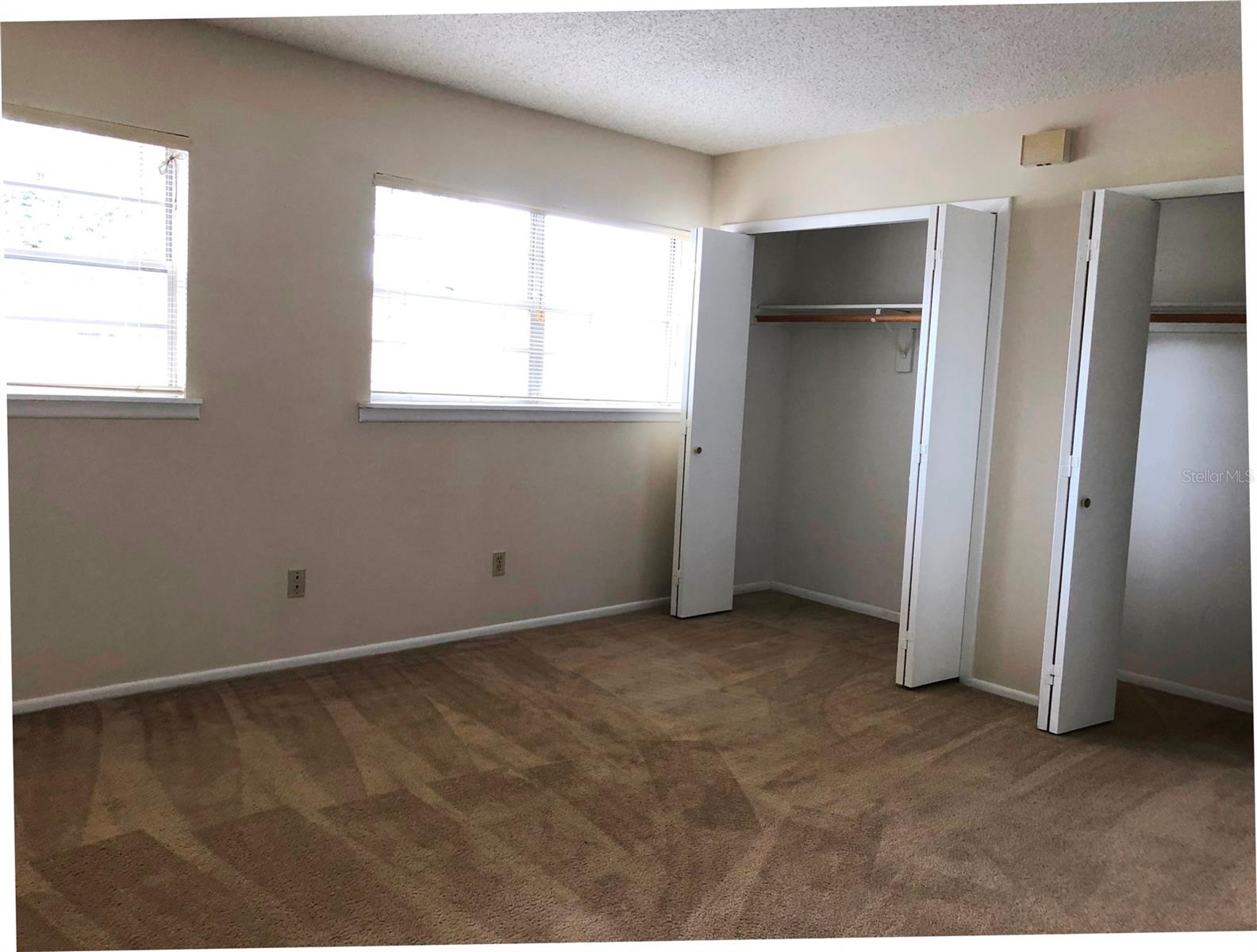 PARK LAKE TWNHS PH 02 - Residential