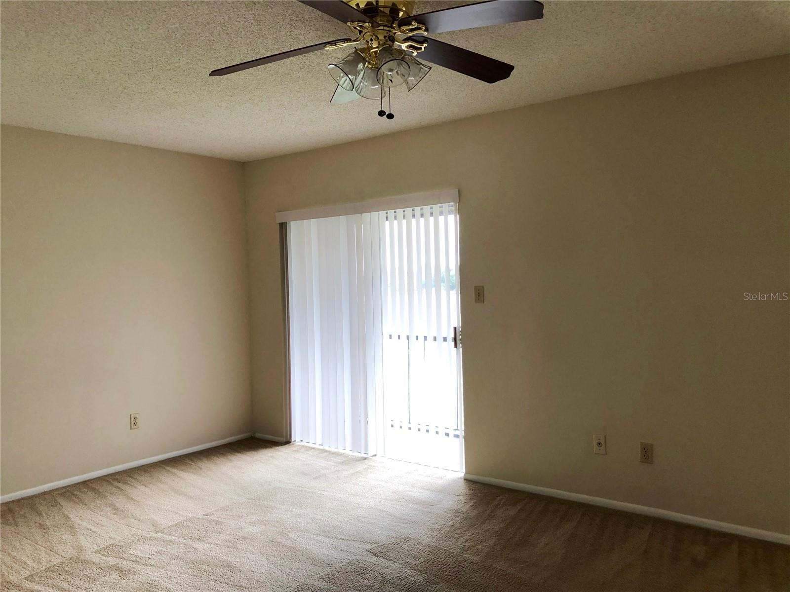 PARK LAKE TWNHS PH 02 - Residential