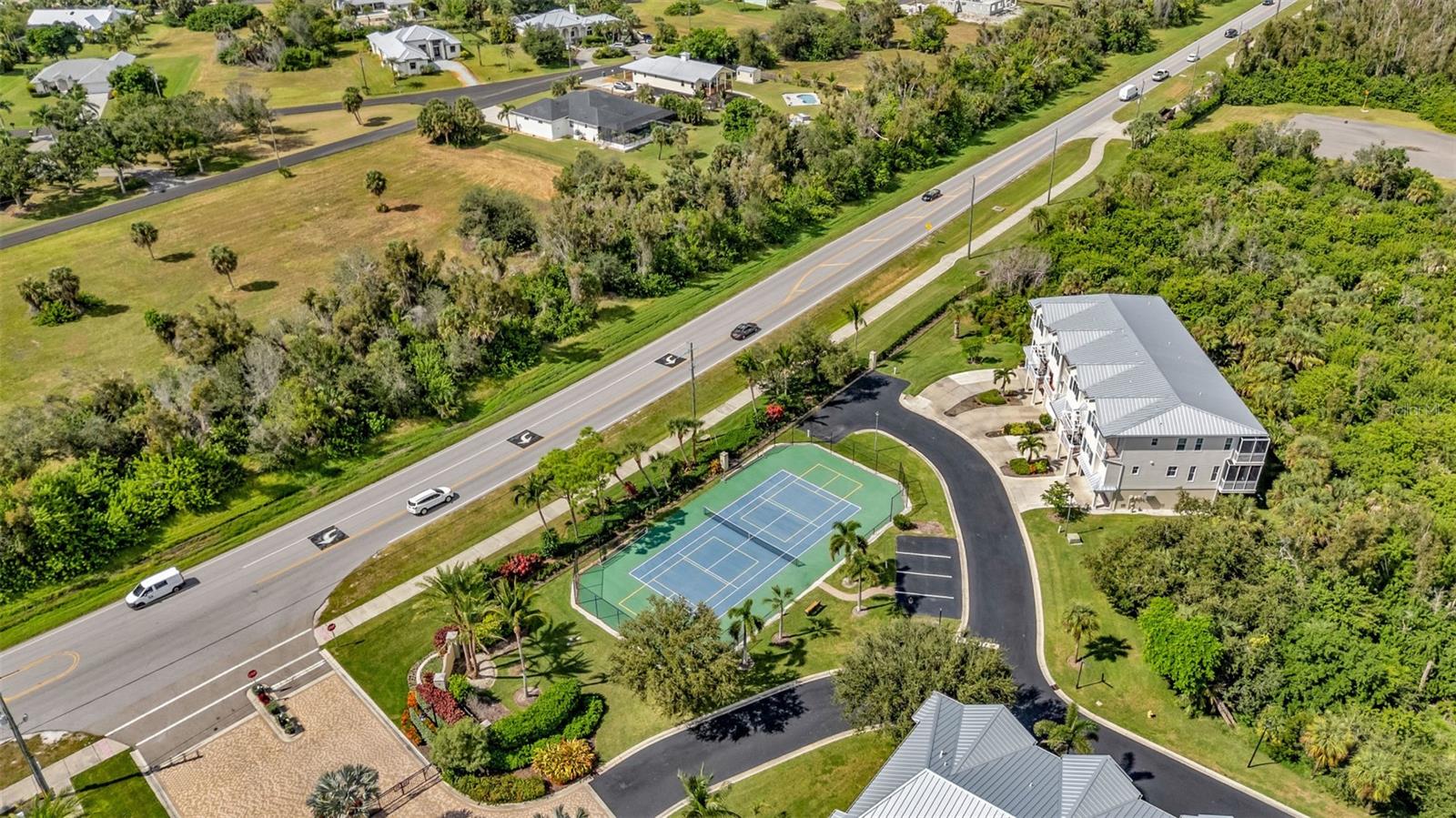 LANDINGS CORAL CRK - Residential