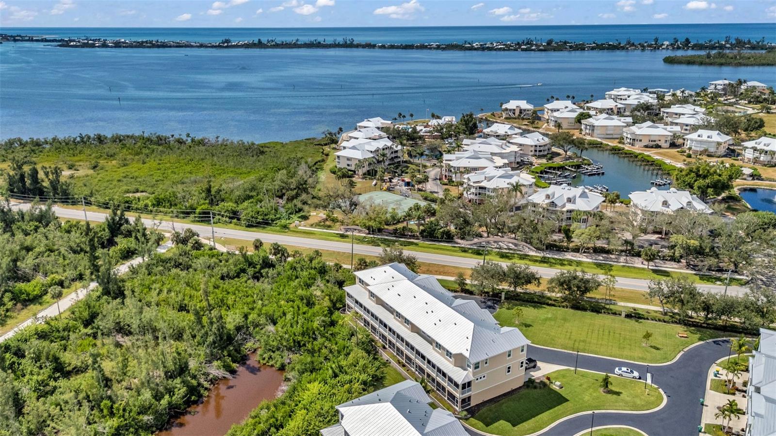 LANDINGS CORAL CRK - Residential