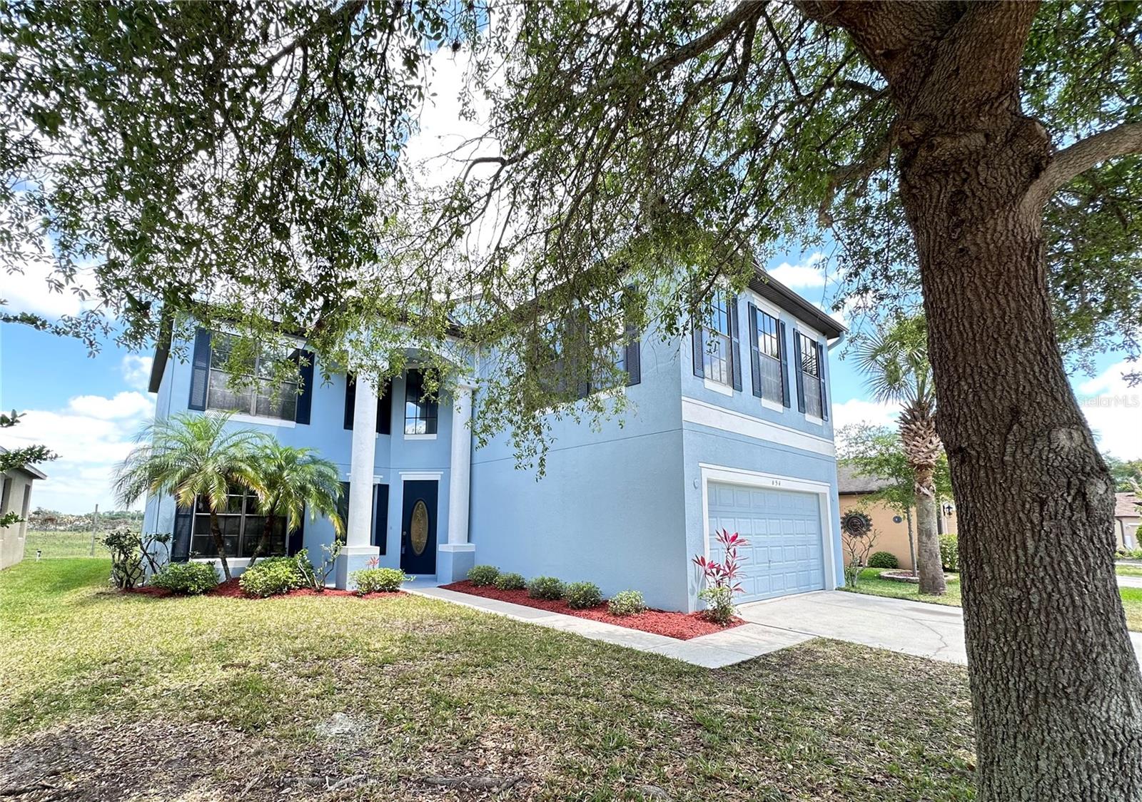 654 DRYDEN CIRCLE