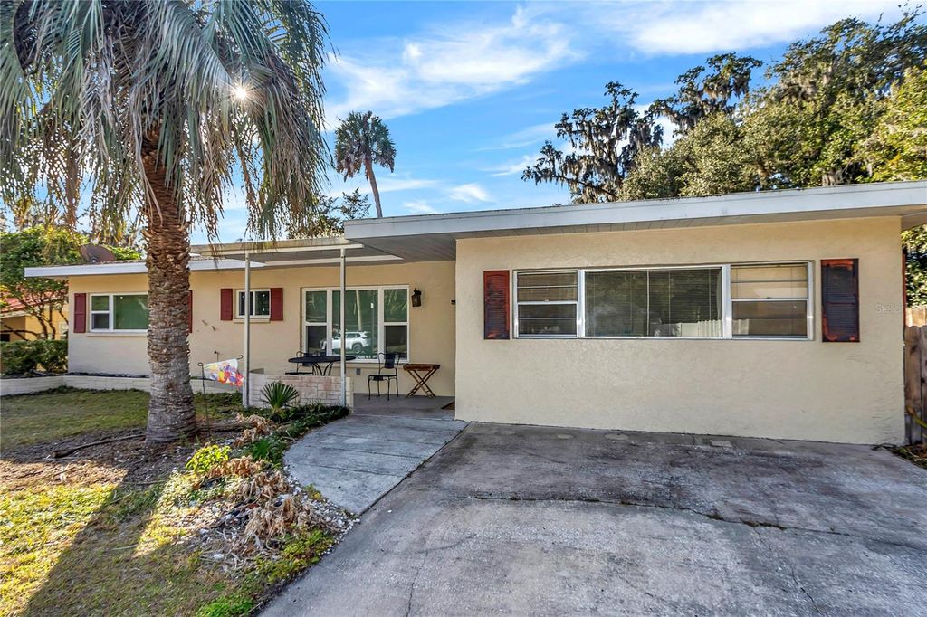 Photo of 11636 Osceola Road, Dunnellon, FL 34431 (MLS # OM717408)