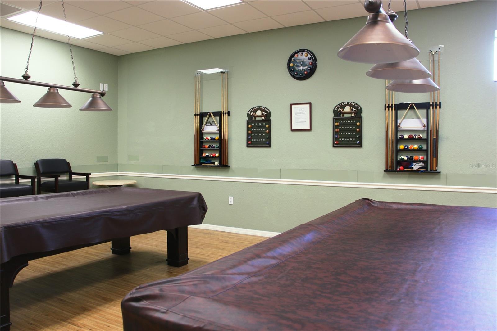 COUNTRY CLUB ESTATES - Residential