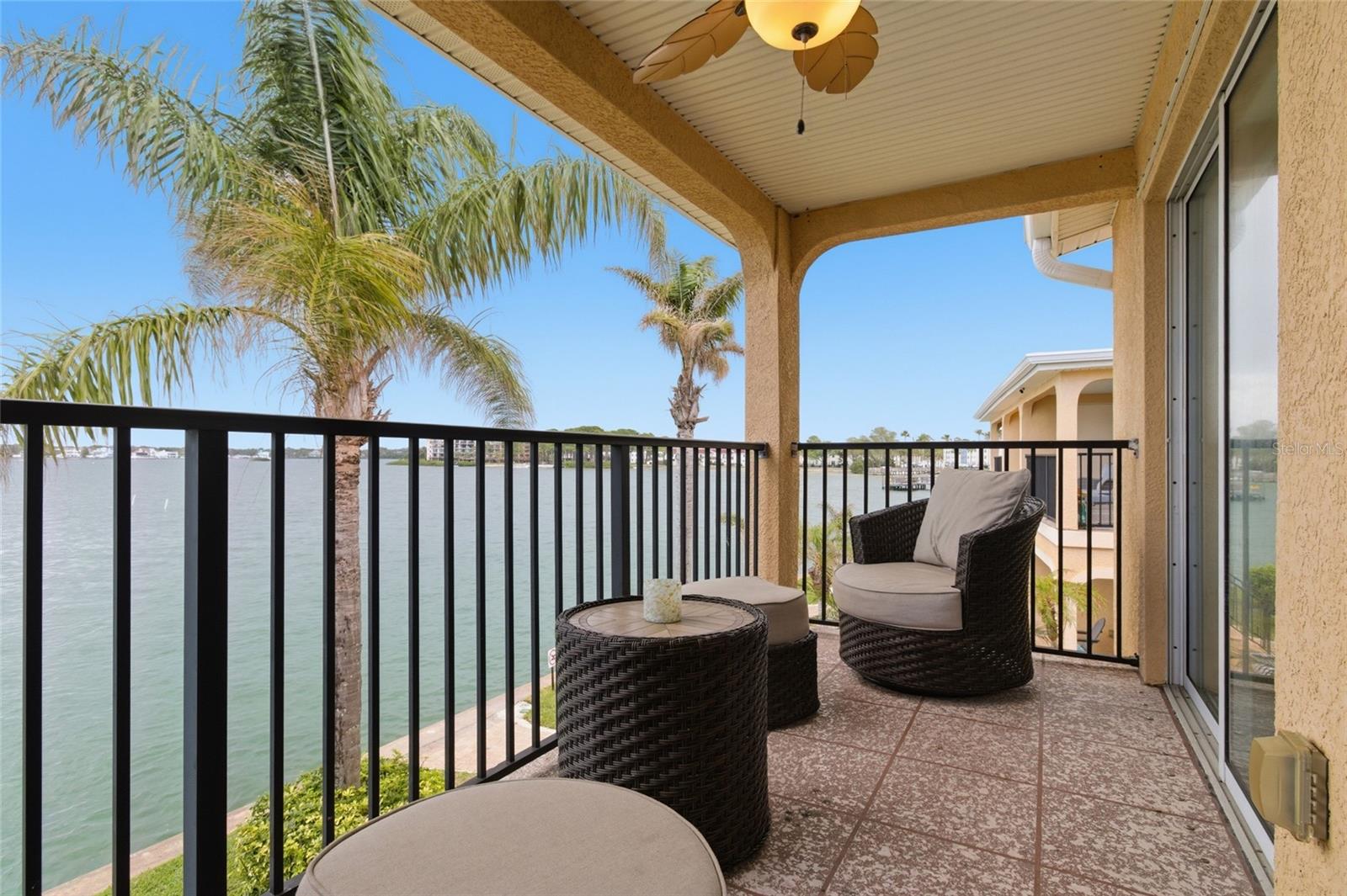 COCONUT VILLAS OF DUNEDIN CONDO - Residential