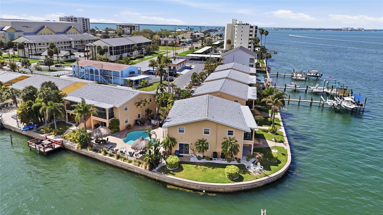 COCONUT VILLAS OF DUNEDIN CONDO - Residential