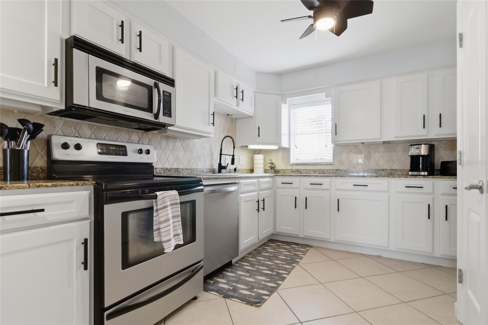 COCONUT VILLAS OF DUNEDIN CONDO - Residential