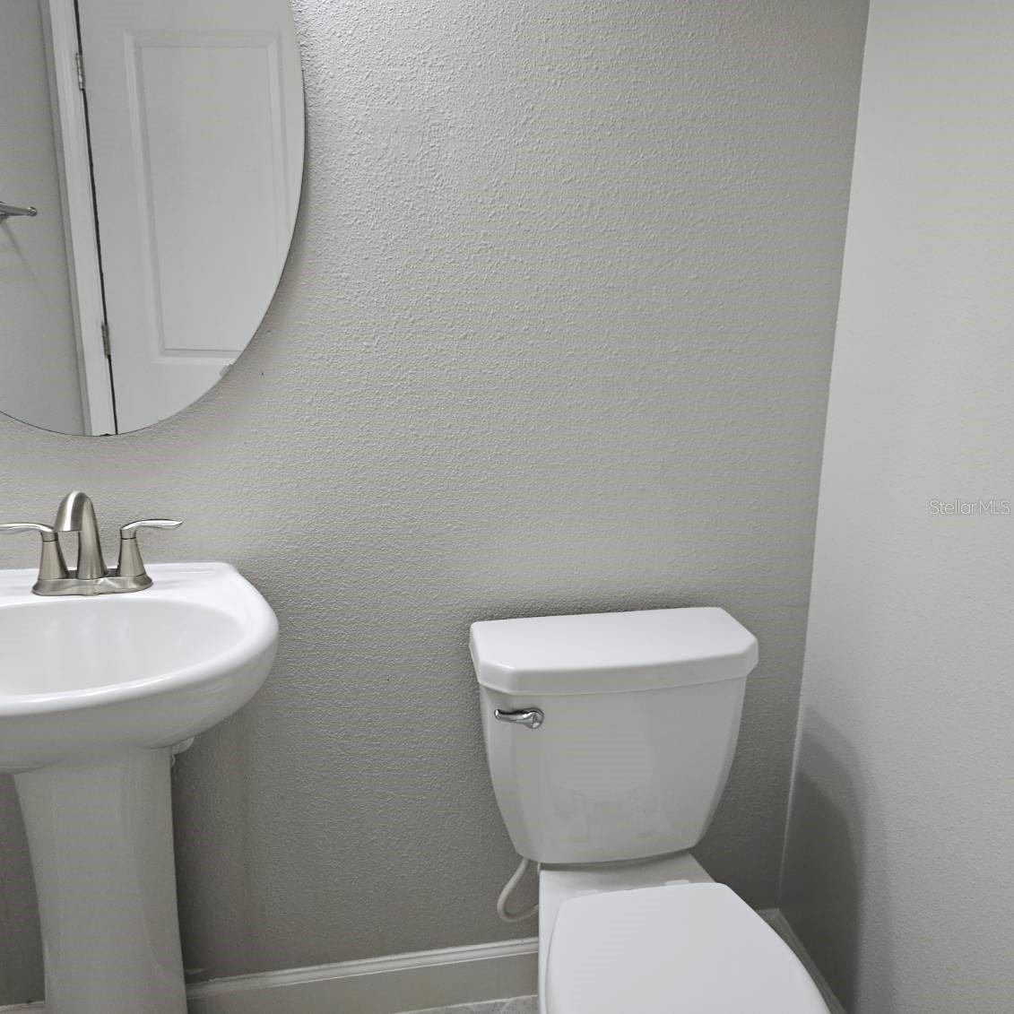 OAKS AT SHADY CREEK PH 2 - Residential Lease