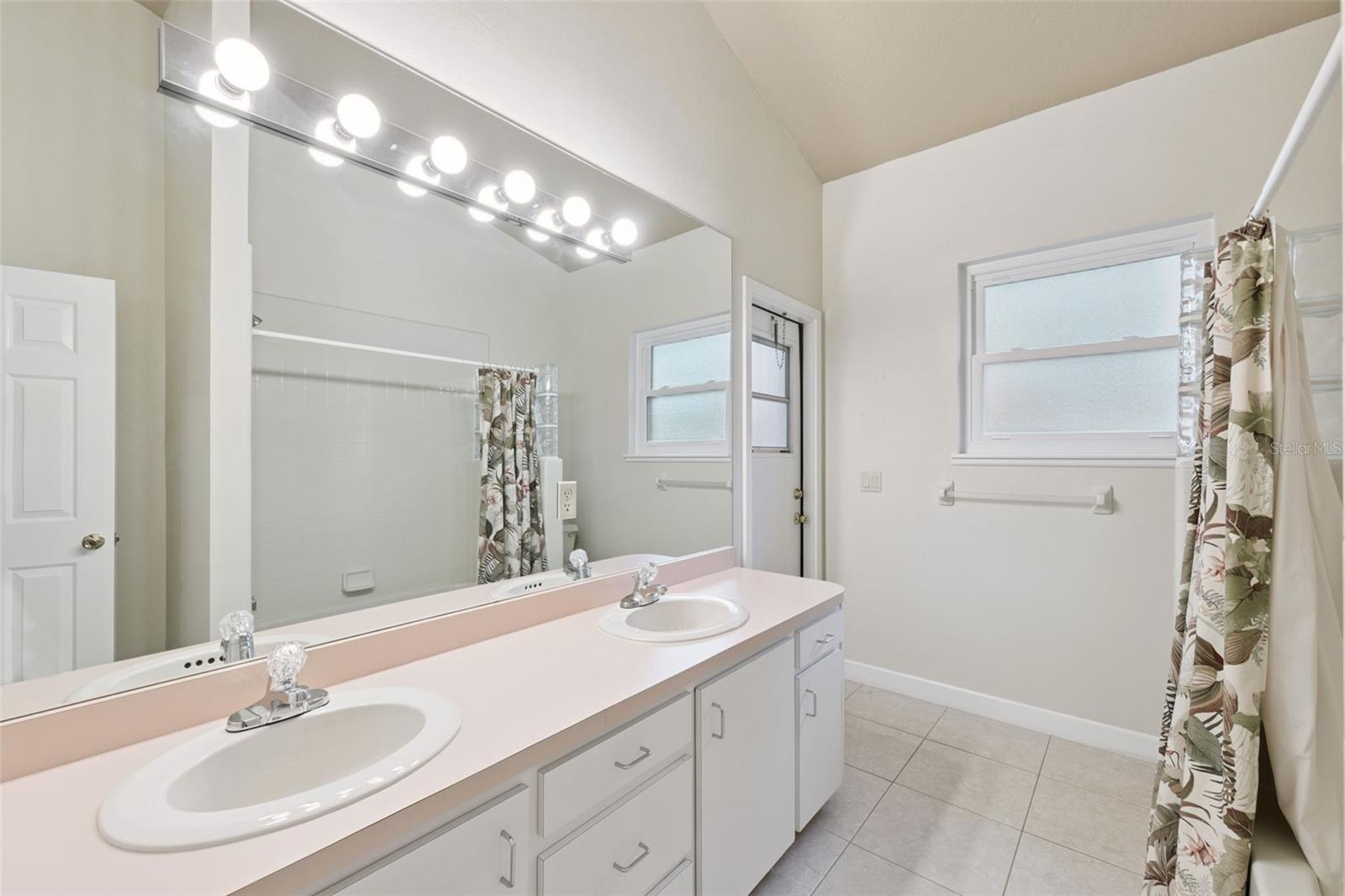 WEKIVA HILLS SEC 10 - Residential