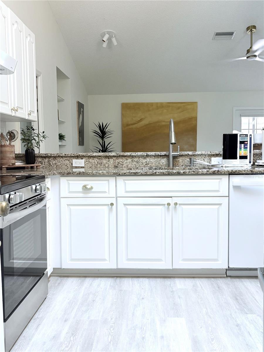 BAY LAKE ESTATES PH I - Residential