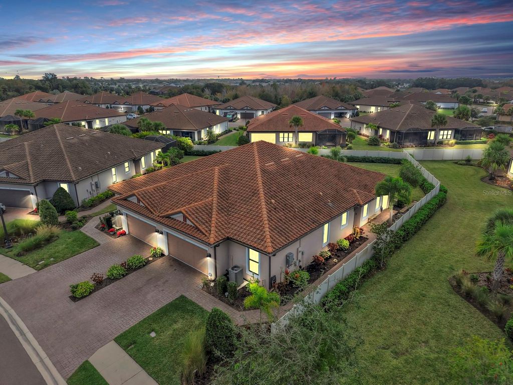 Photo of 5309 Taliaferro Court, Palmetto, FL 34221 (MLS # A4676821)