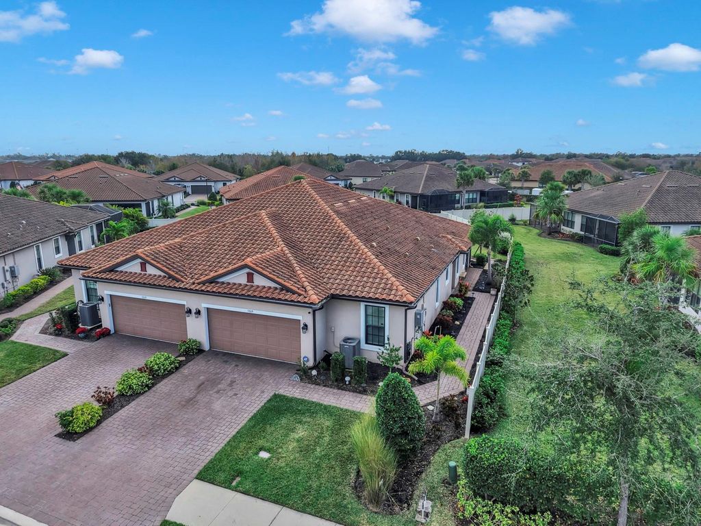 Photo of 5309 Taliaferro Court, Palmetto, FL 34221 (MLS # A4676821)