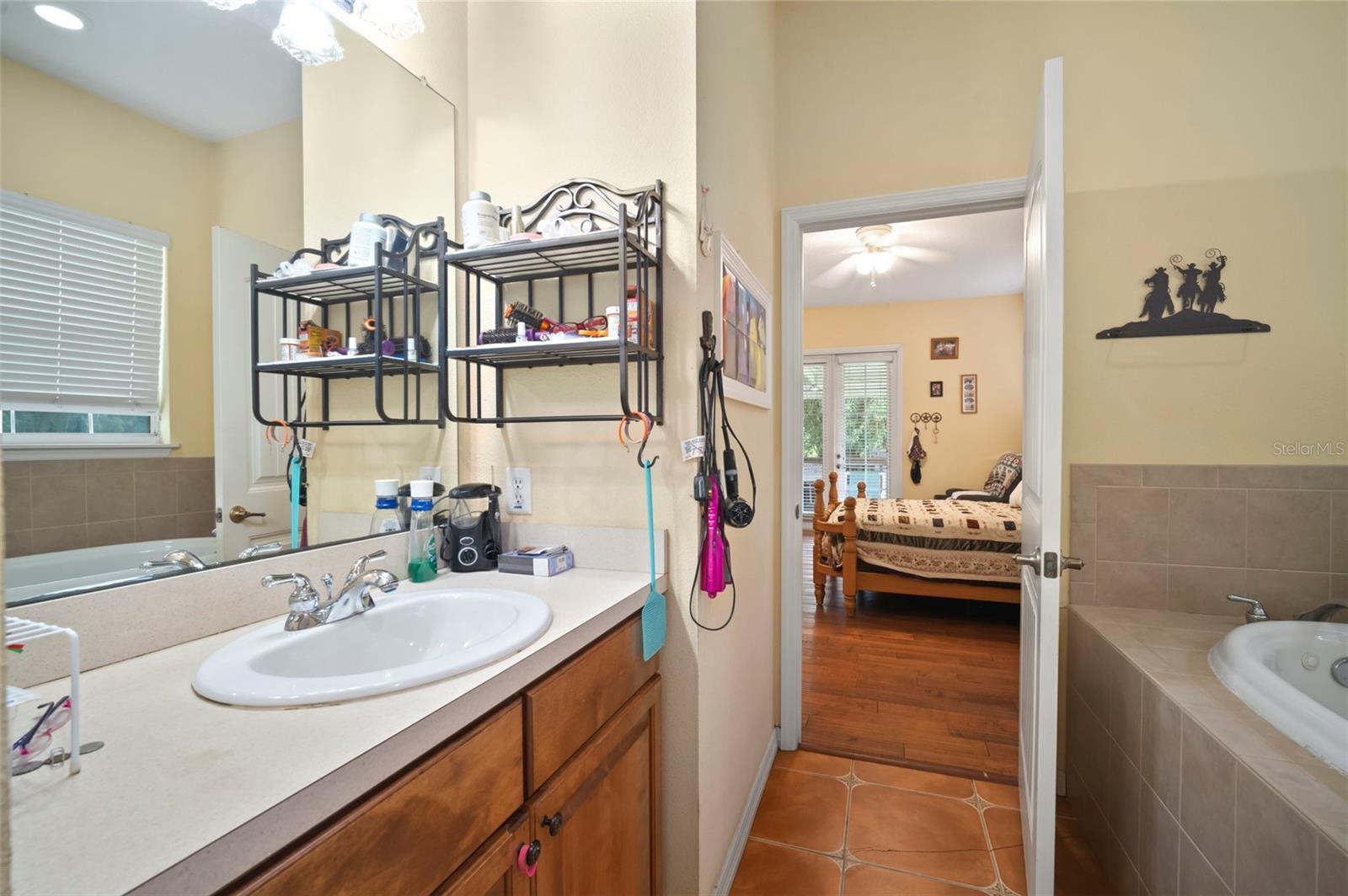 KEYSTONE PARK COLONY SUB - Residential