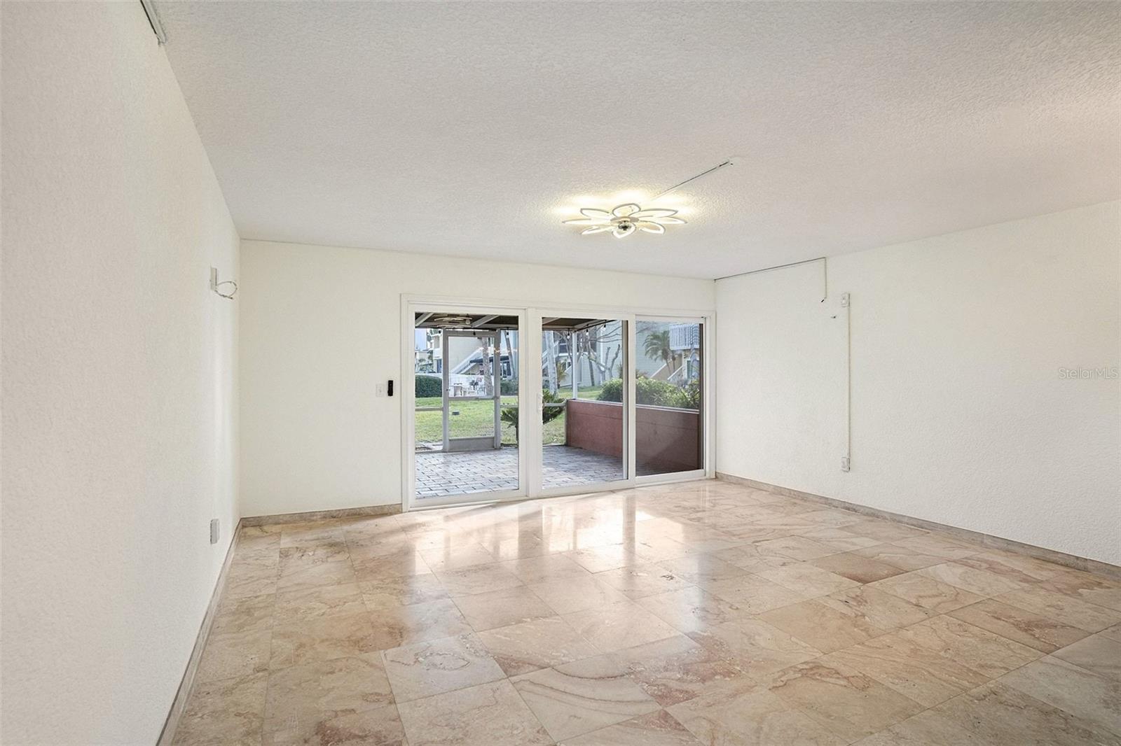 2424 W TAMPA BAY BOULEVARD I103