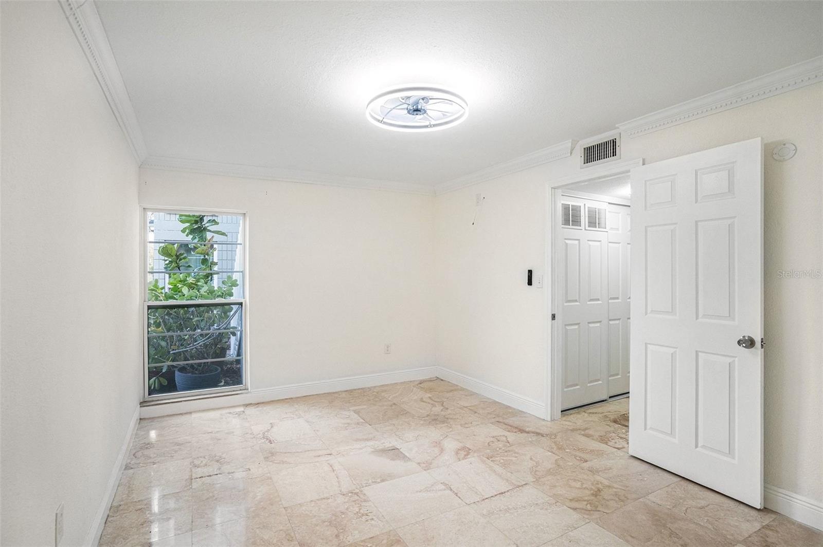 THE MARINA CLUB OF TAMPA A CON - Residential Lease