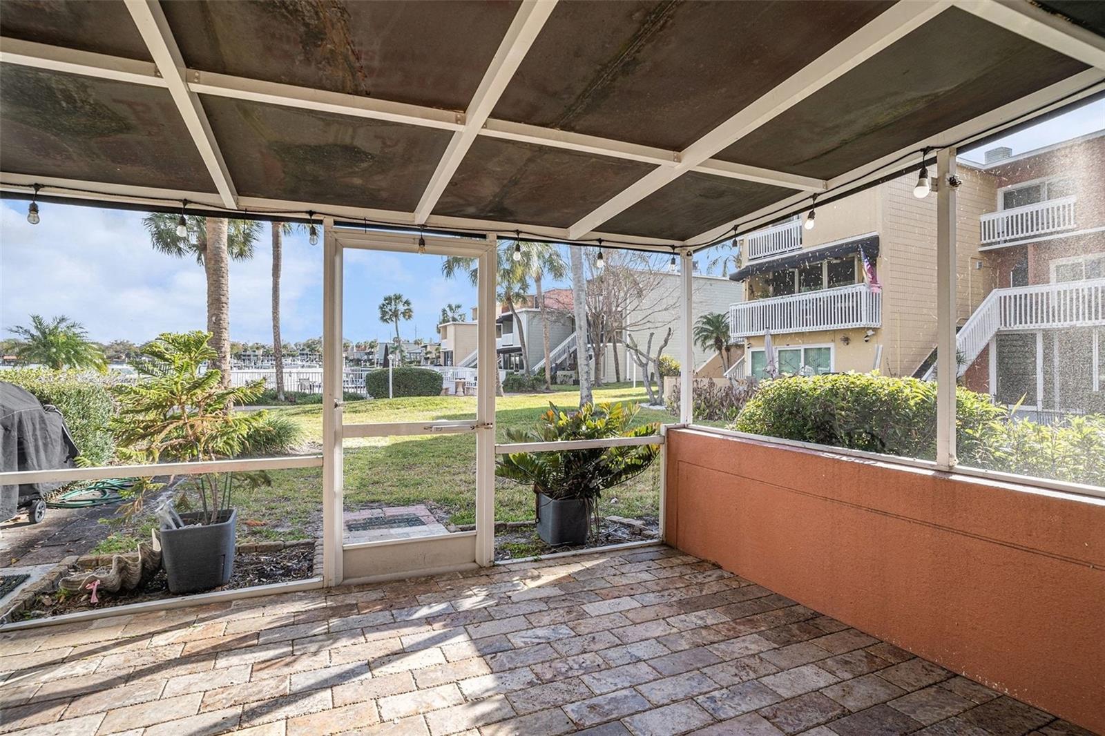 THE MARINA CLUB OF TAMPA A CON - Residential Lease