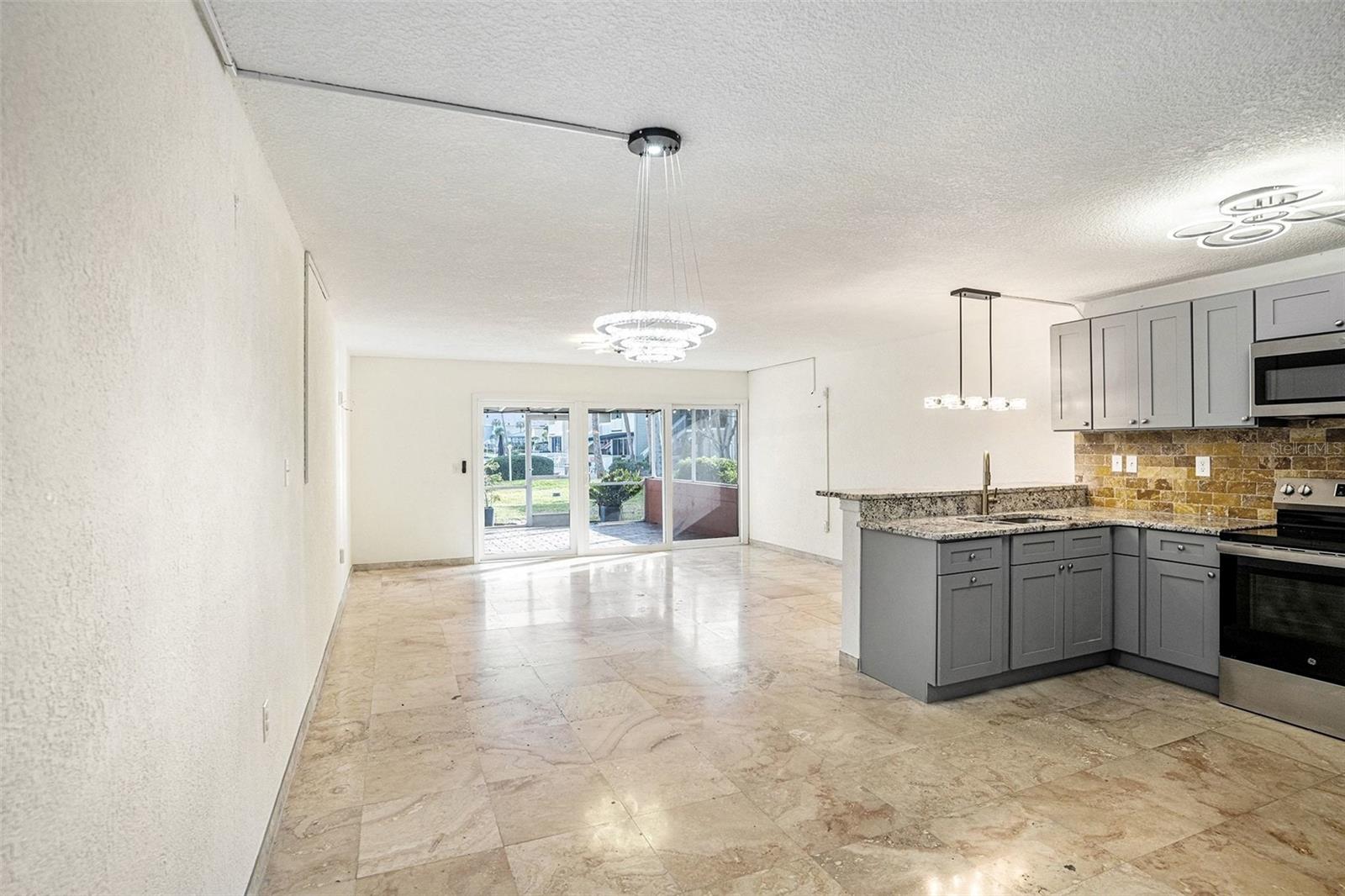 2424 W TAMPA BAY BOULEVARD I103