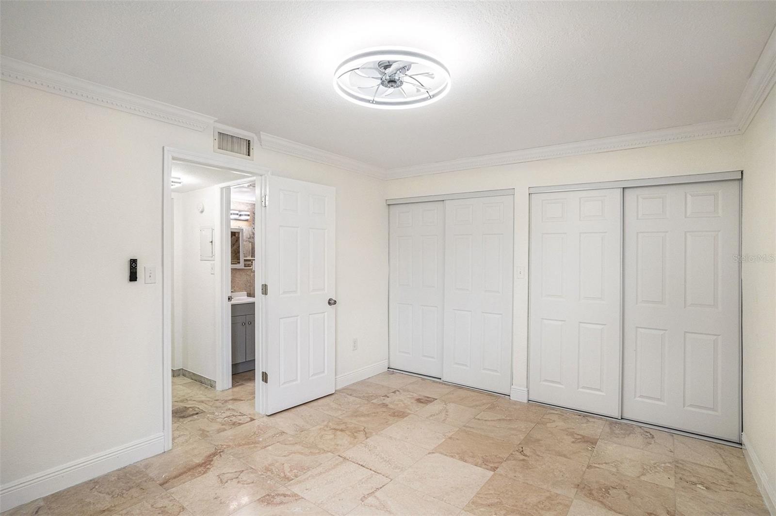 THE MARINA CLUB OF TAMPA A CON - Residential Lease