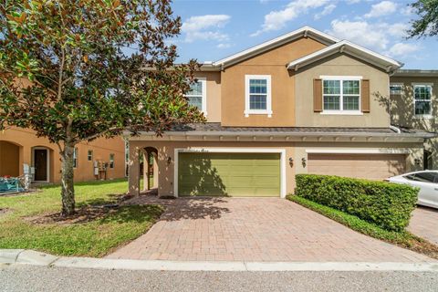 Photo of 1069 Palma Verde Place, Apopka, FL 32712 (MLS # O6353759)