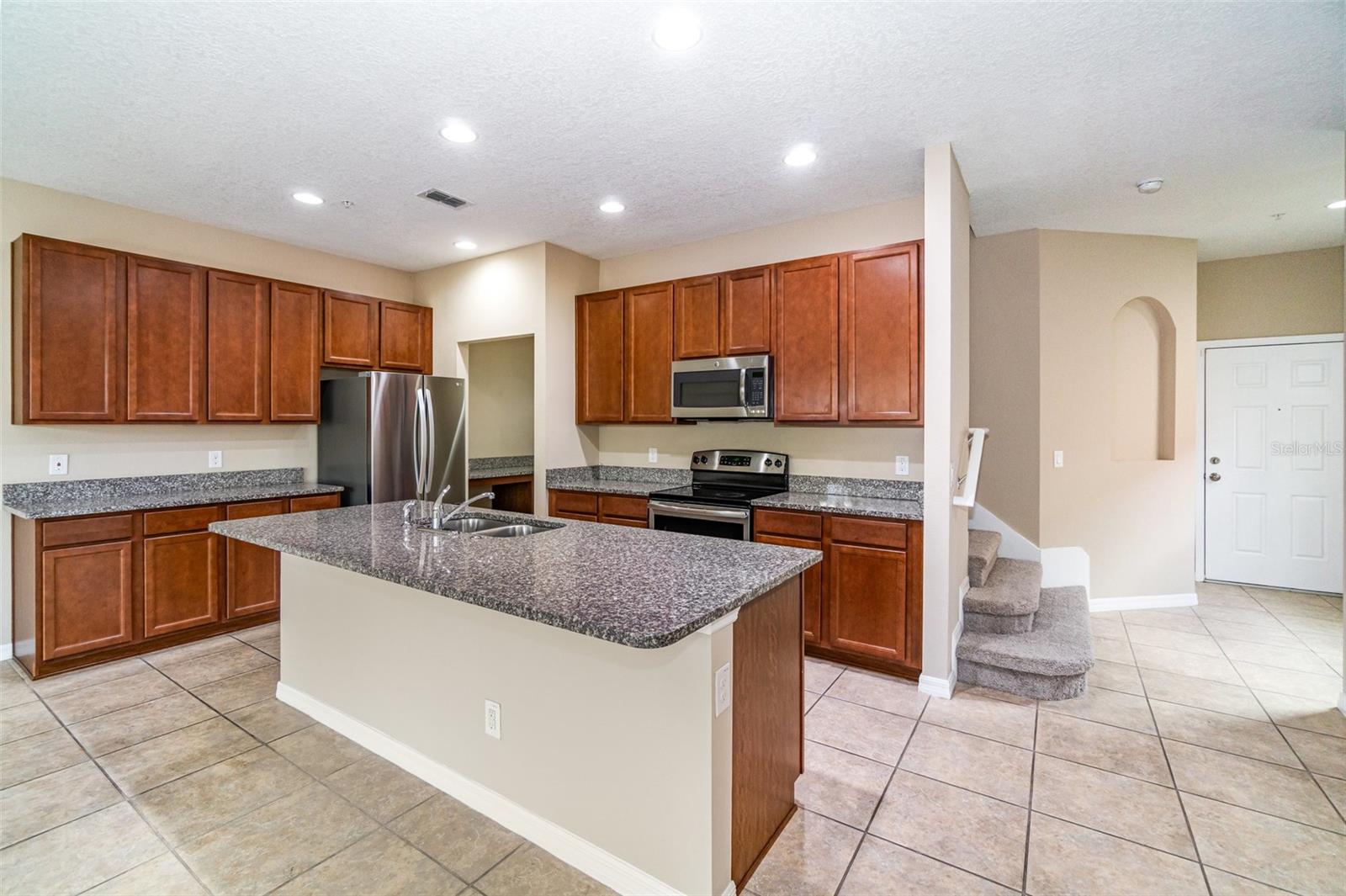 BELMONT RESERVE - Residential