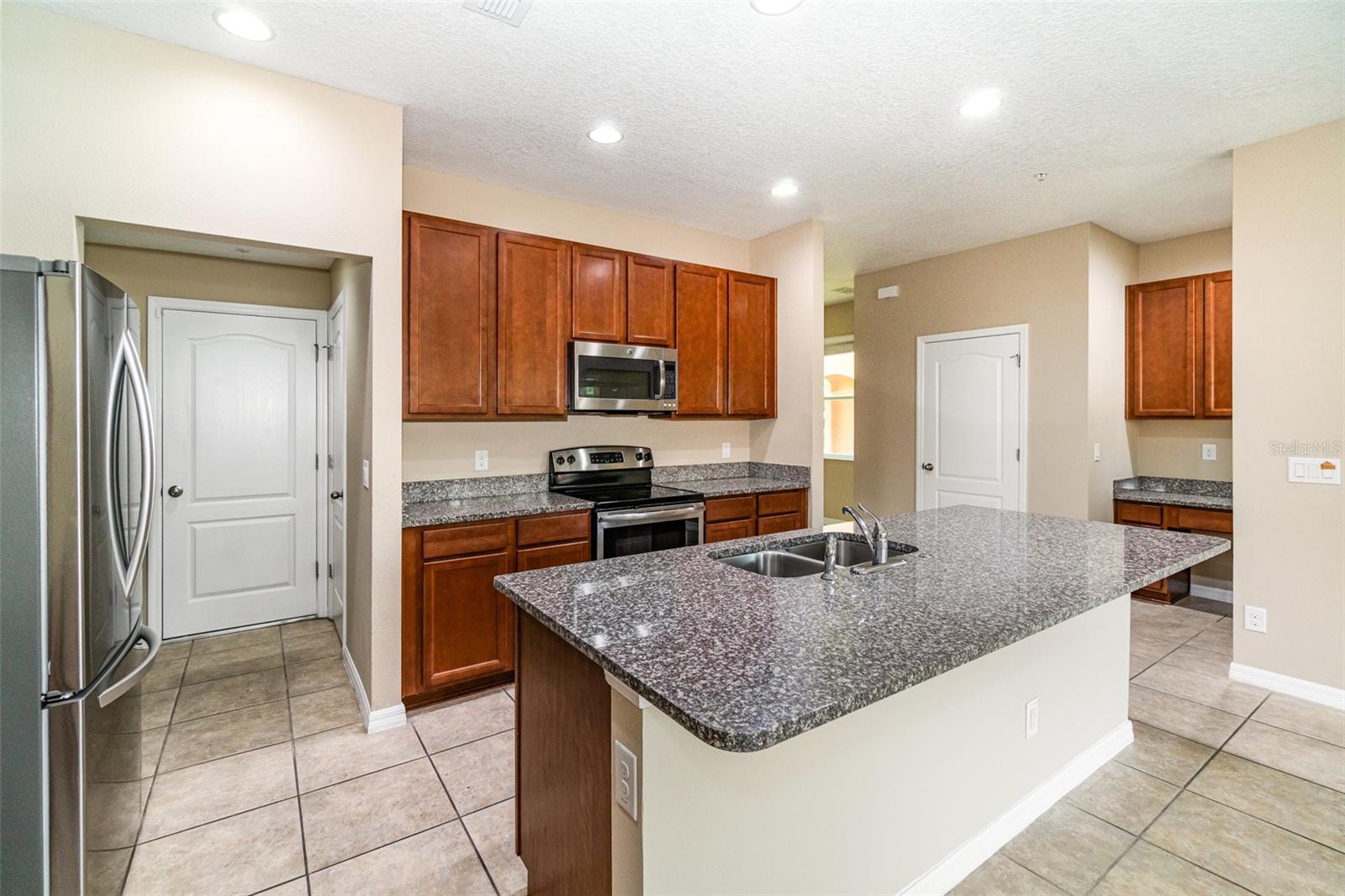 BELMONT RESERVE - Residential