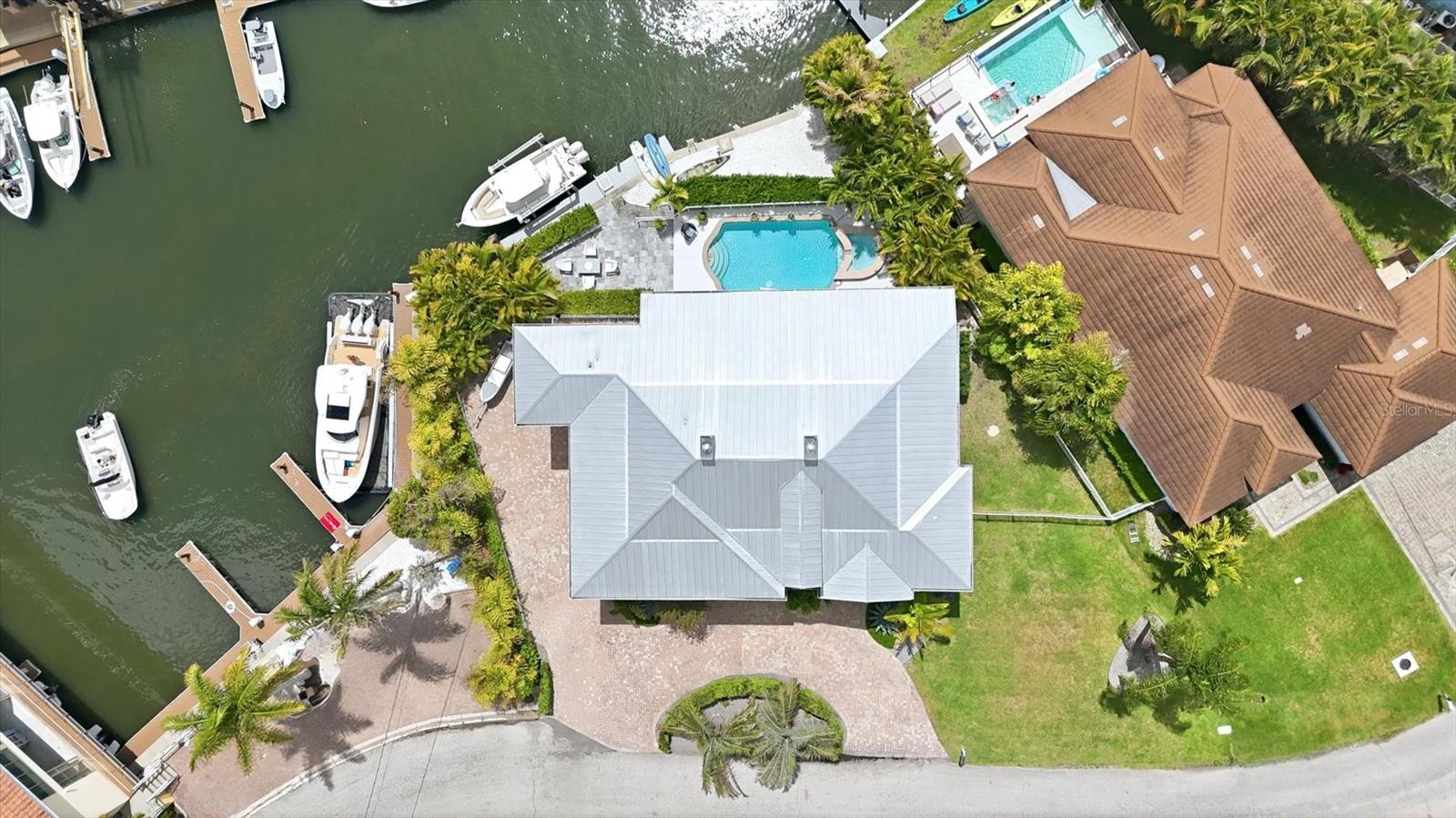 HOLIDAY HARBOR - Residential