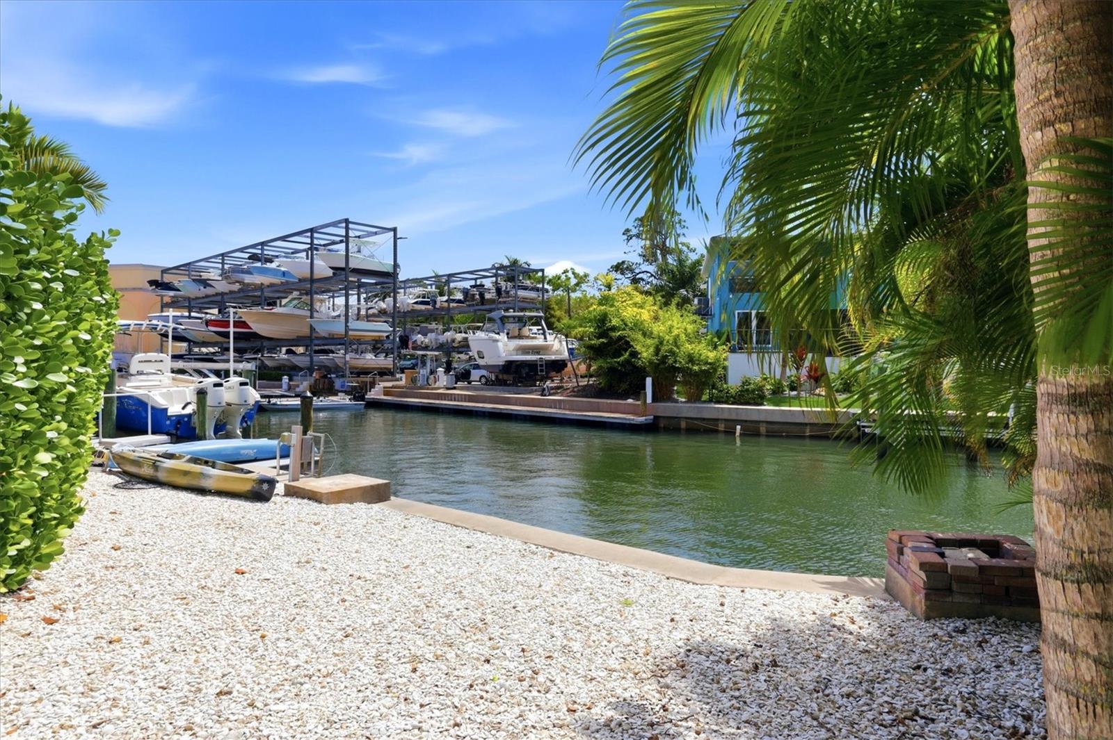 HOLIDAY HARBOR - Residential