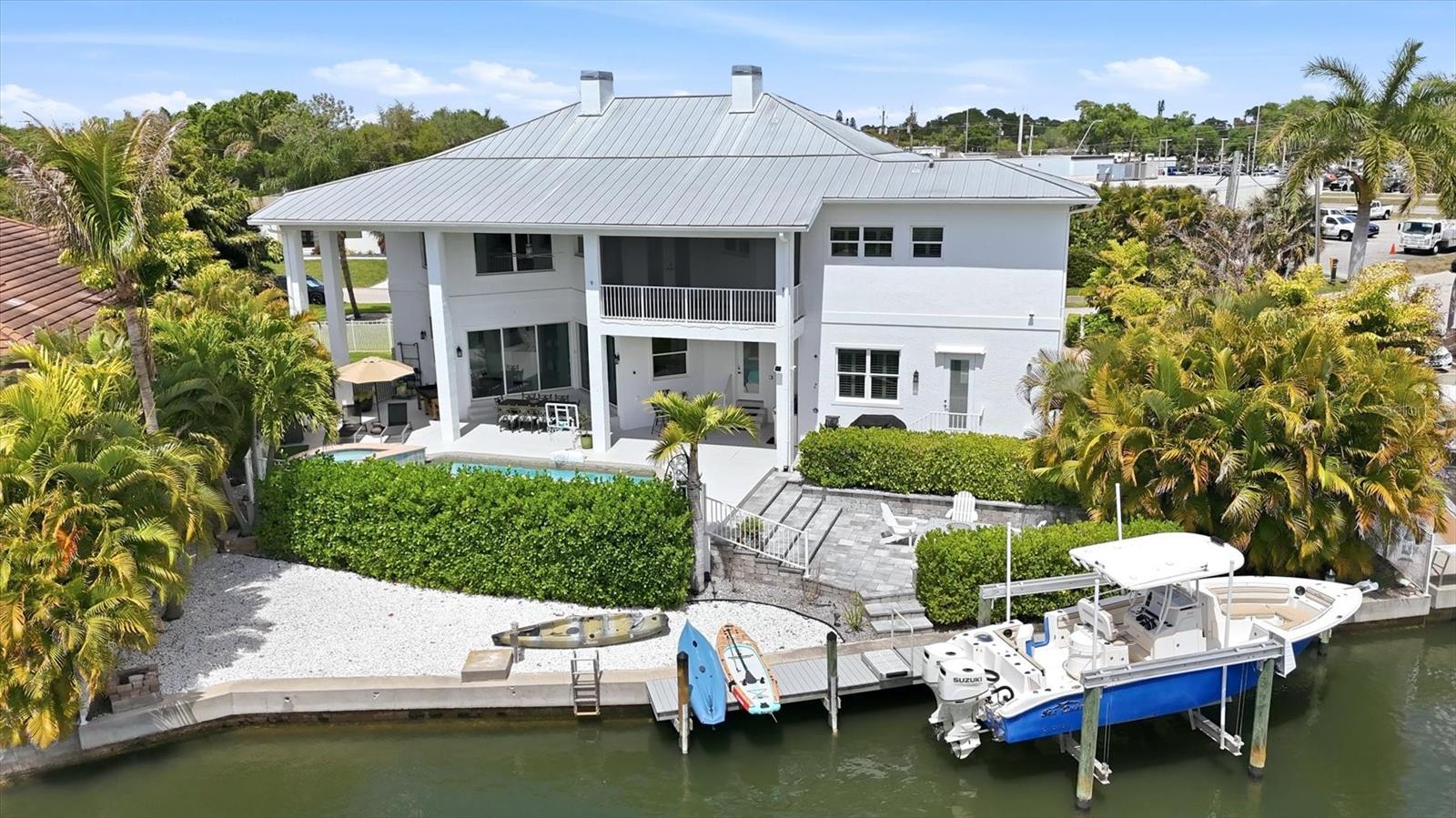 HOLIDAY HARBOR - Residential