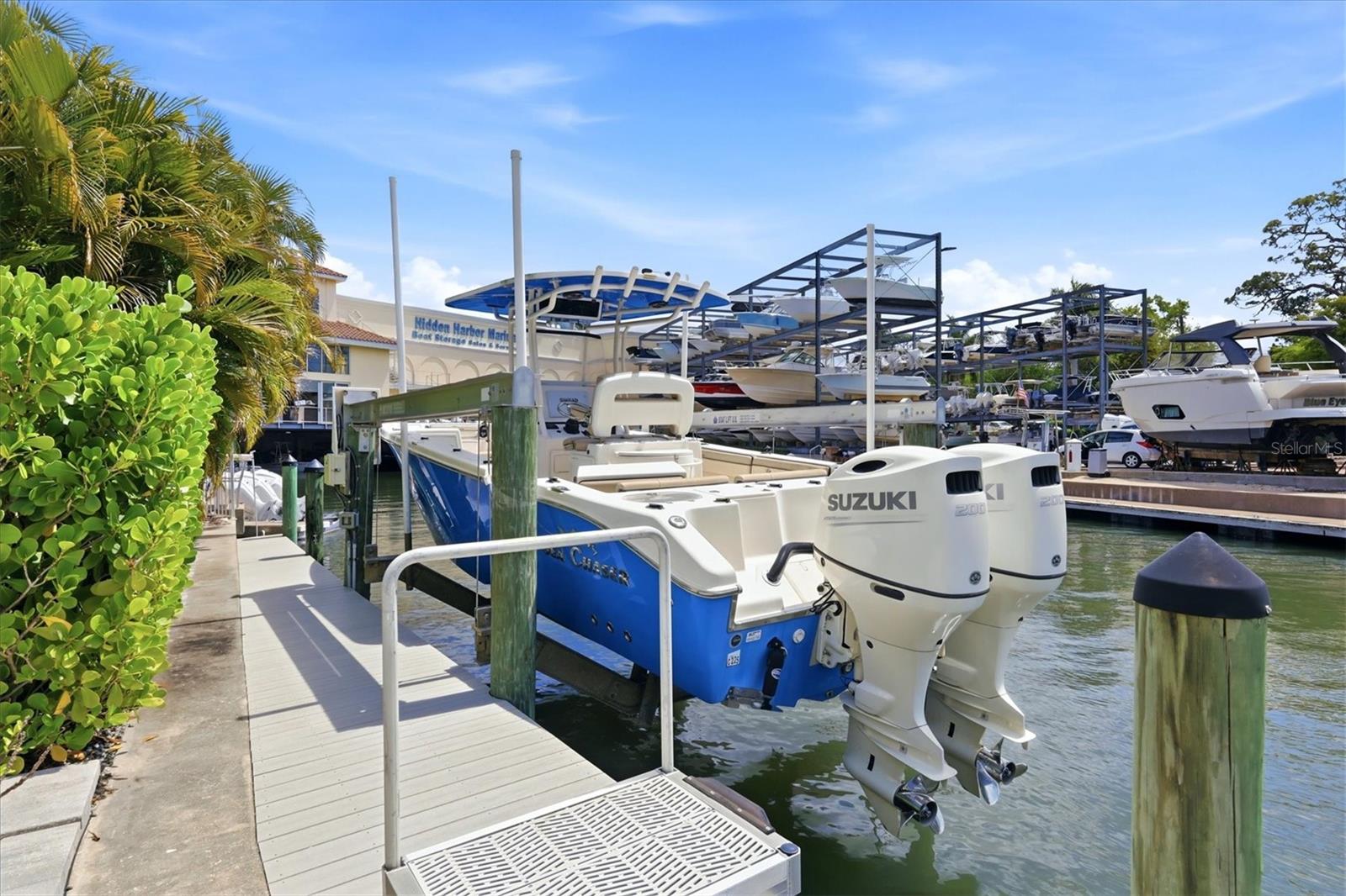 HOLIDAY HARBOR - Residential