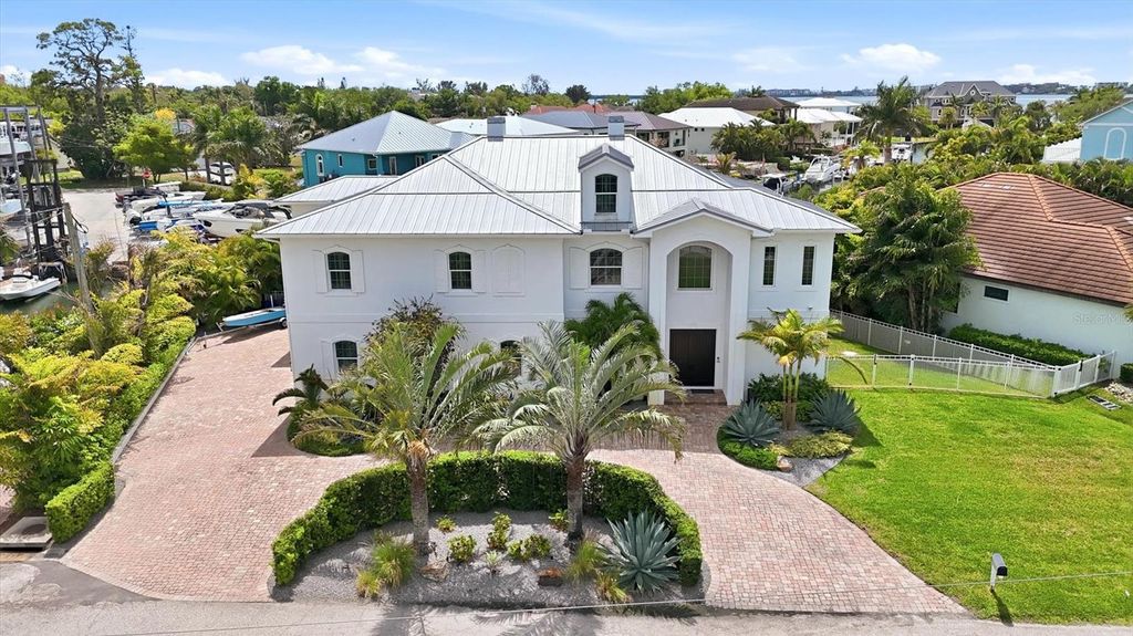 Photo of 7755 Holiday Drive N, Sarasota, FL 34231 (MLS # A4687403)