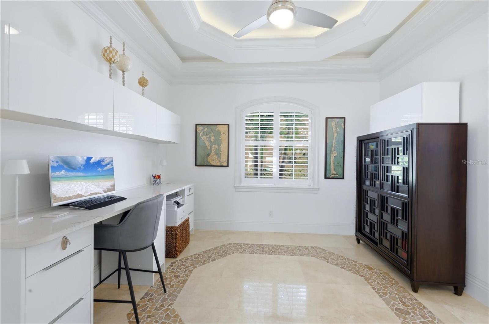 HOLIDAY HARBOR - Residential