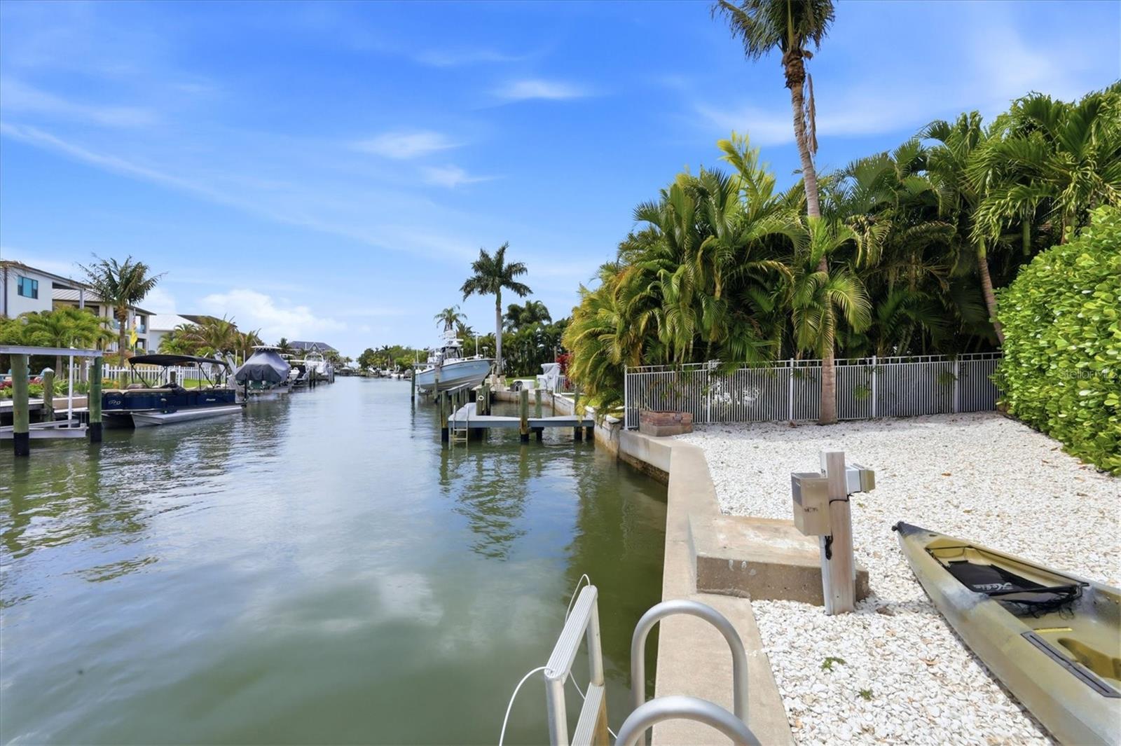 HOLIDAY HARBOR - Residential