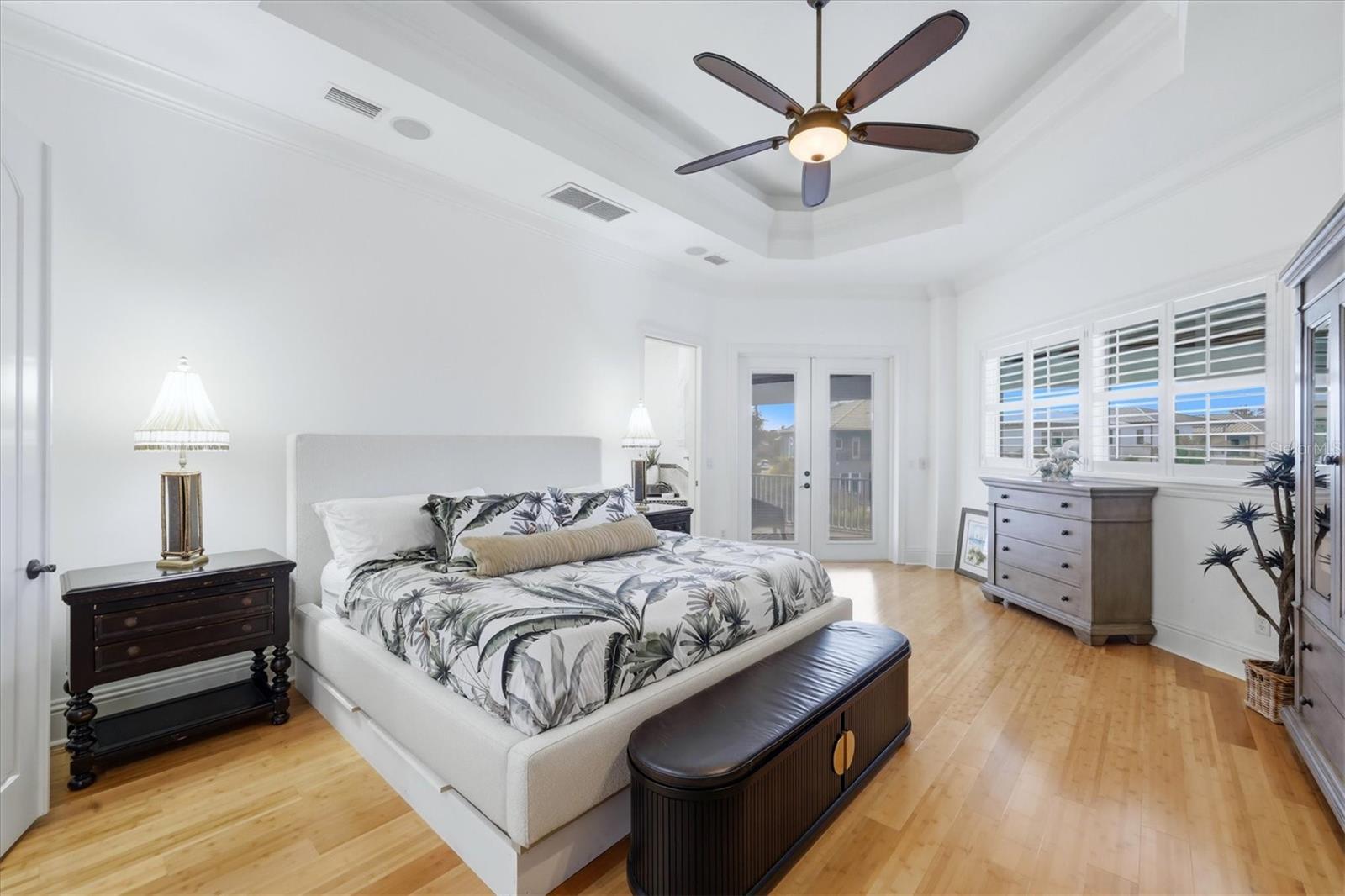 HOLIDAY HARBOR - Residential