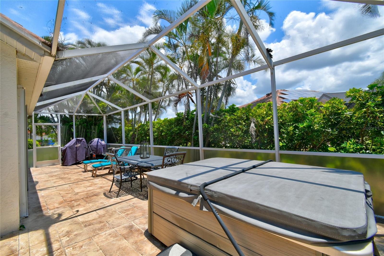 EGRET POINTE CONDO - Residential