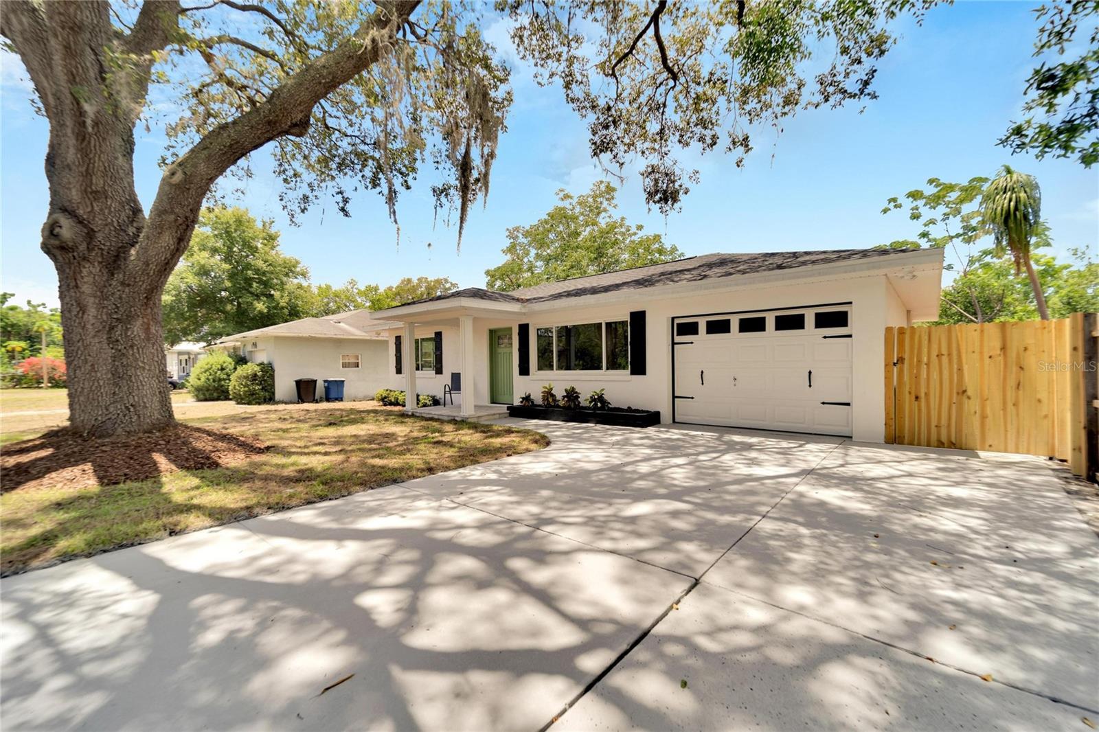 GLENWOOD ESTATES ADD - Residential Lease