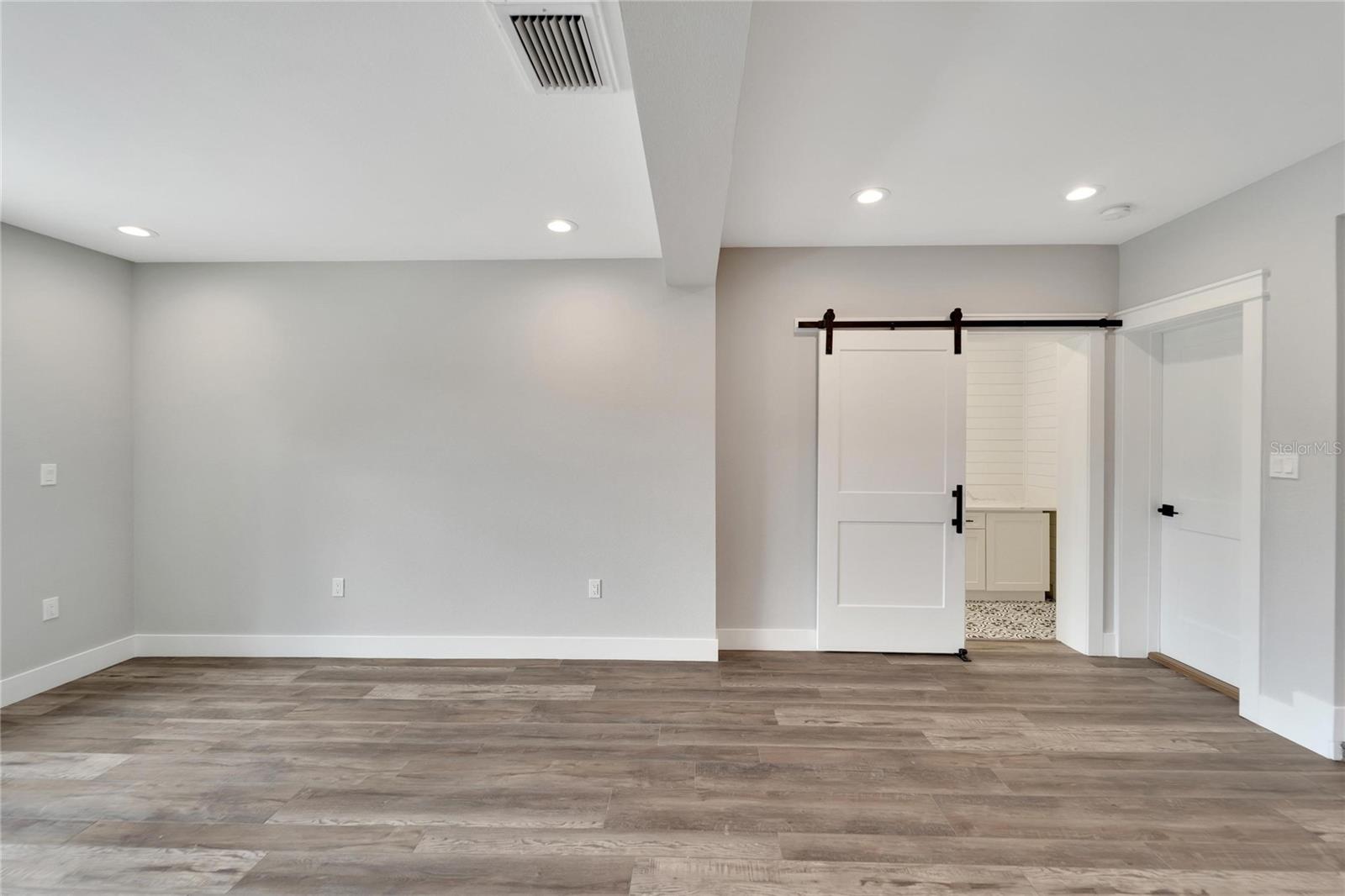 GLENWOOD ESTATES ADD - Residential Lease