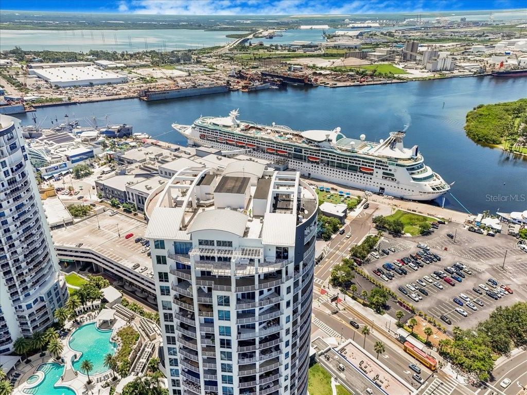 Photo of 449 S 12th Street #1105, Tampa, FL 33602 (MLS # TB8408864)