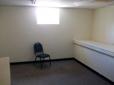 Tiny photo for 124 Bushnell Plz, Bushnell, FL 33513 (MLS # G5021808)