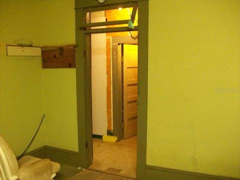 Tiny photo for 124 Bushnell Plz, Bushnell, FL 33513 (MLS # G5021808)