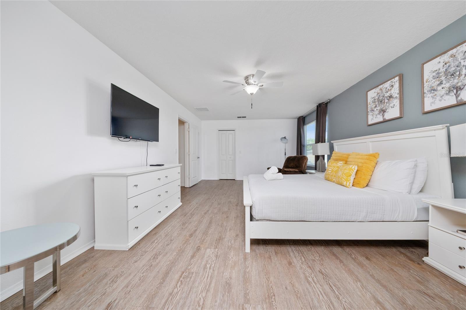 CRYSTAL COVE RESORT - Residential