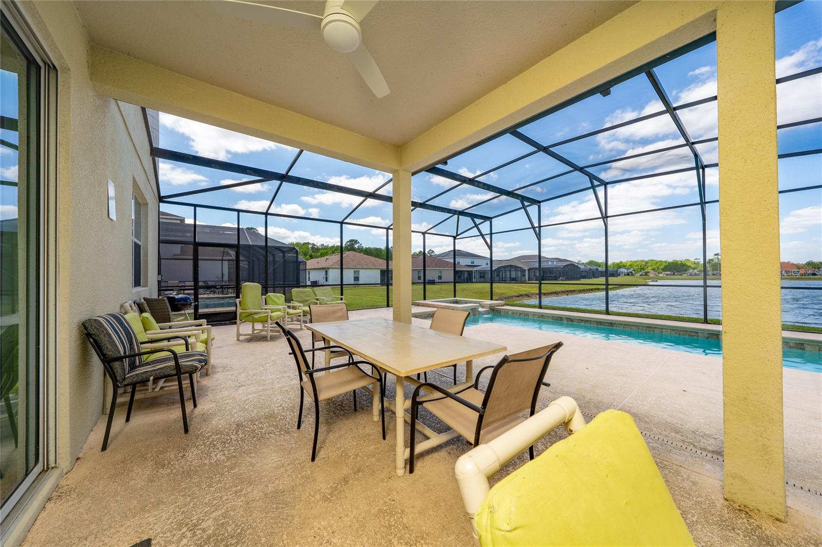 CRYSTAL COVE RESORT - Residential