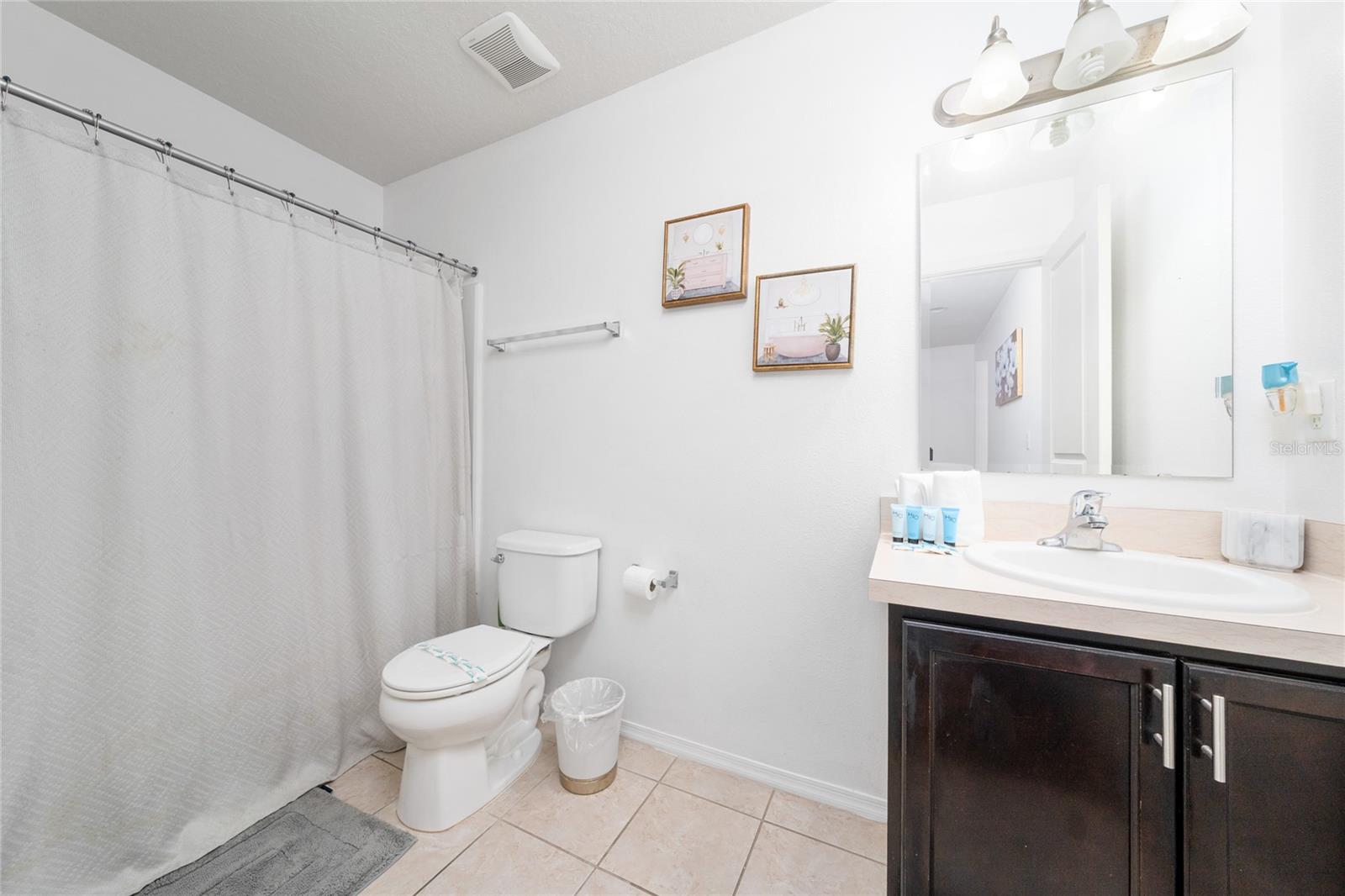 CRYSTAL COVE RESORT - Residential