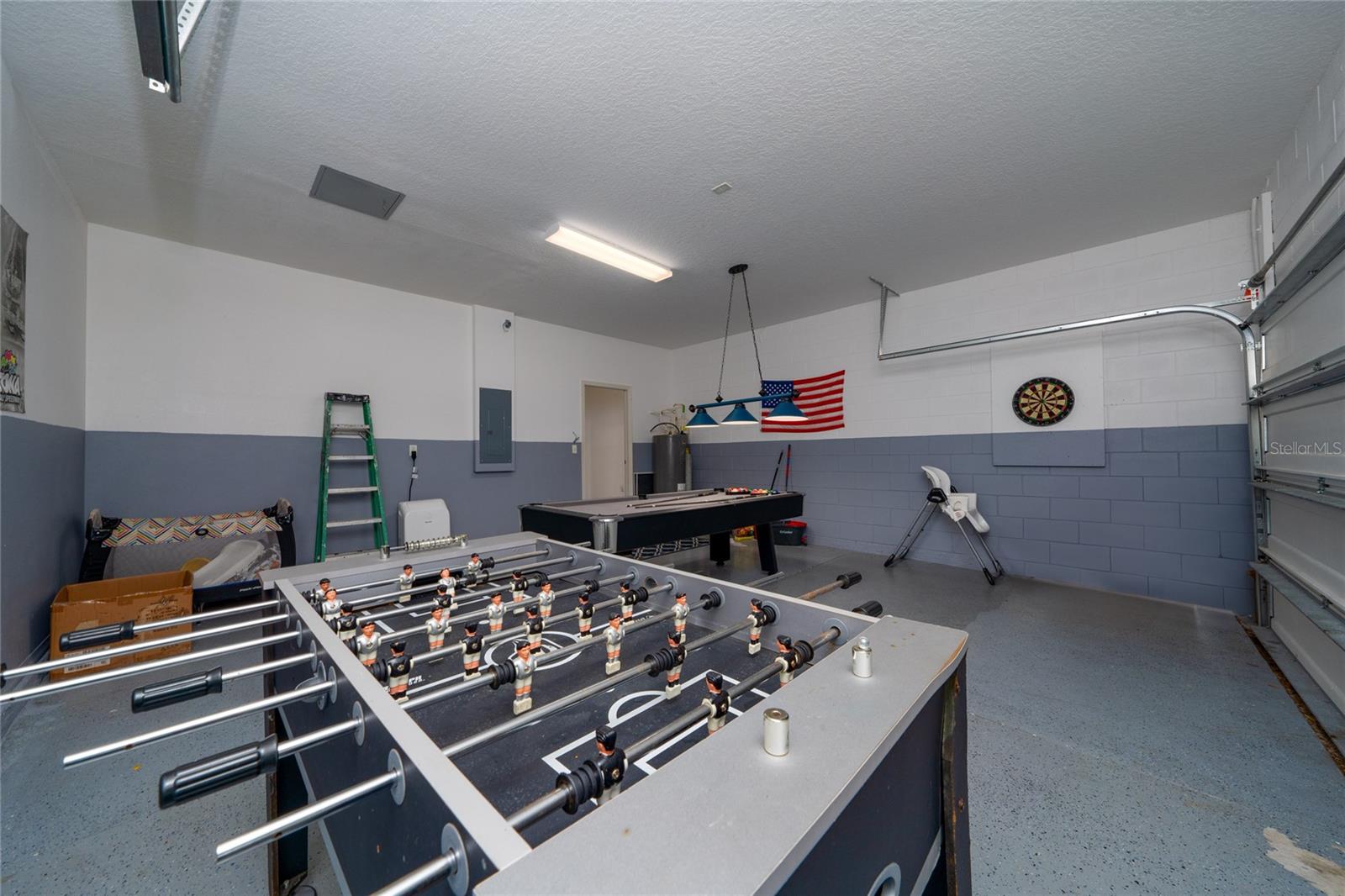 CRYSTAL COVE RESORT - Residential