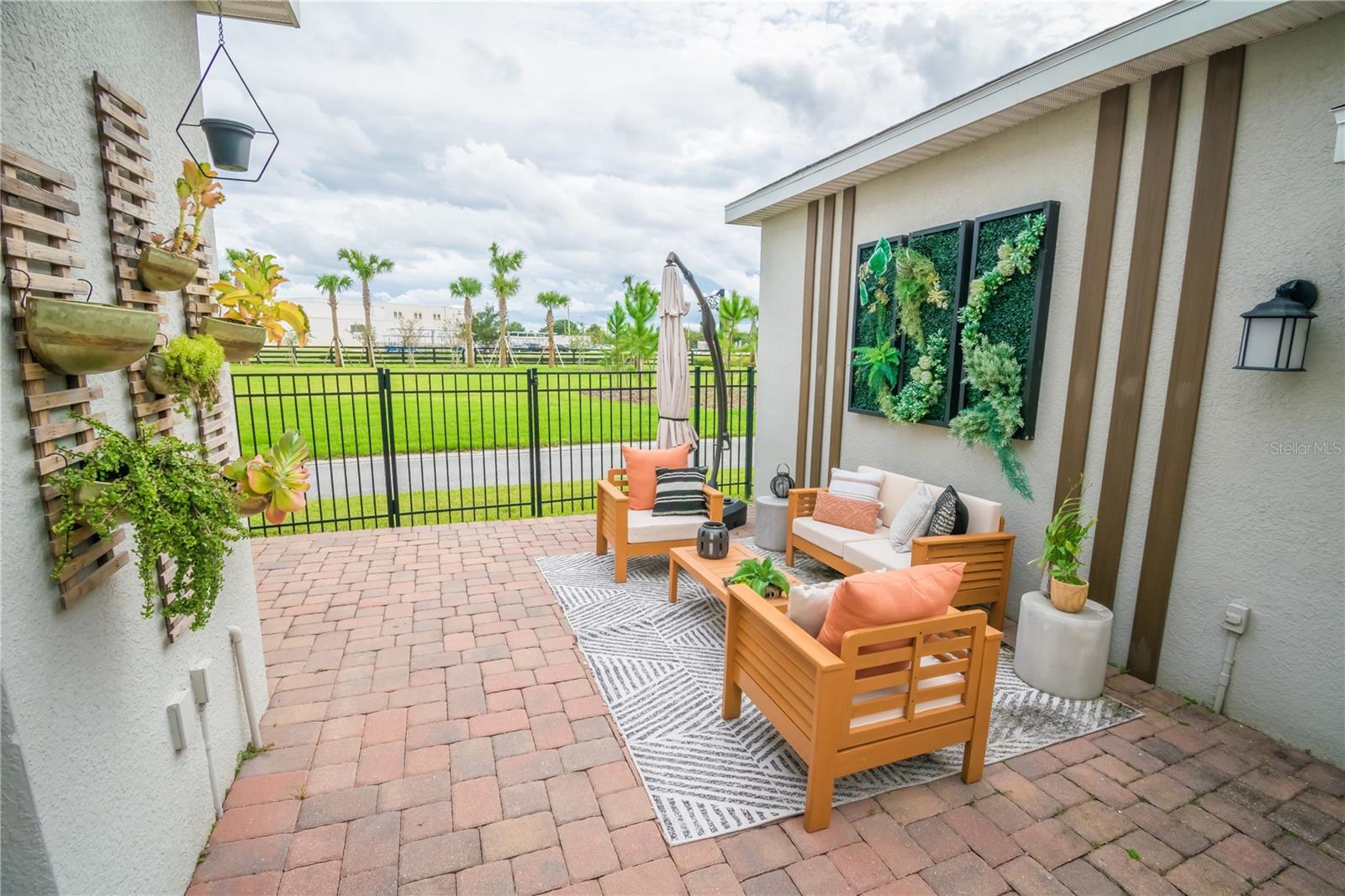 STOREY PK-PH 4 - Residential