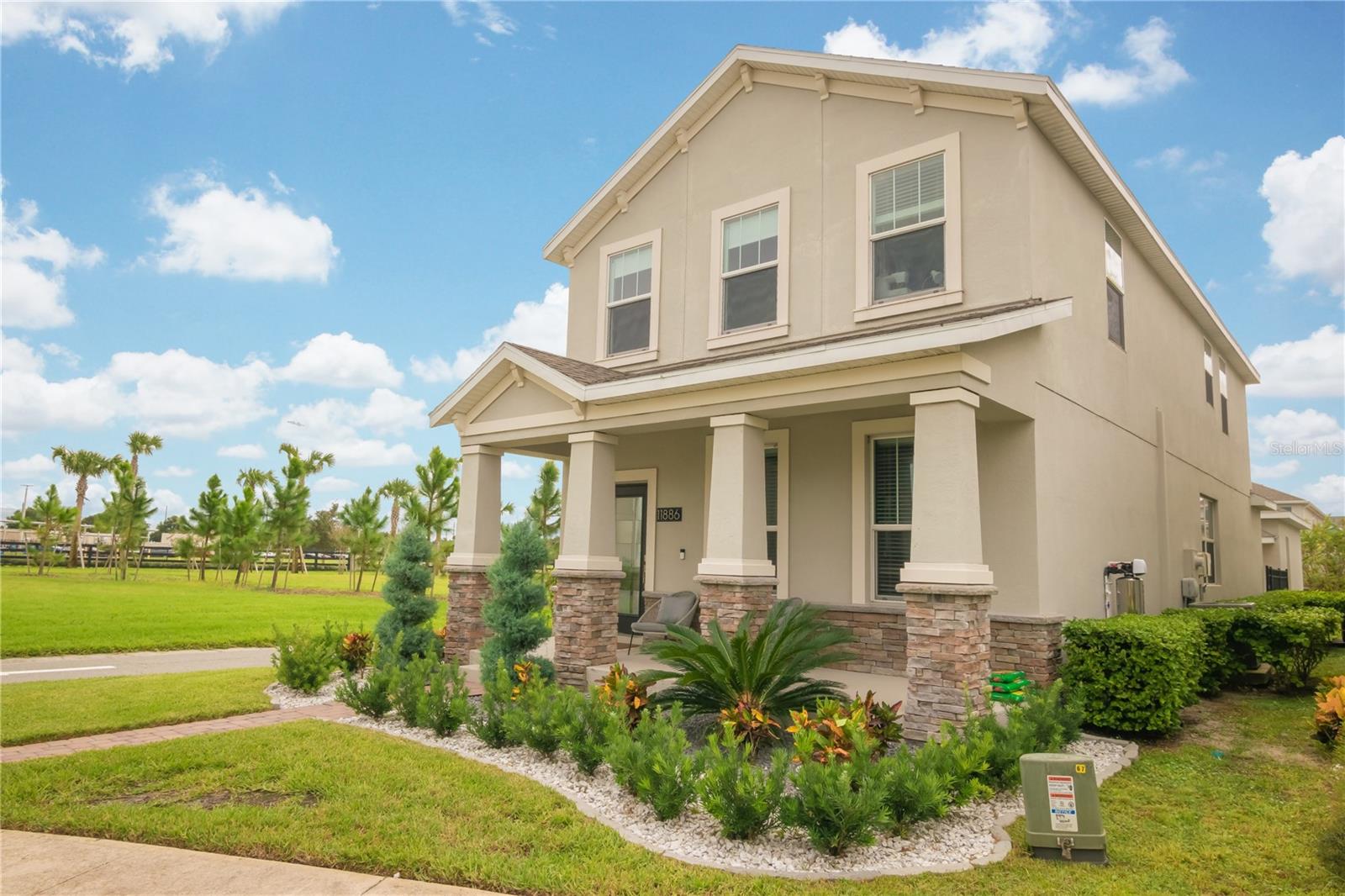 STOREY PK-PH 4 - Residential