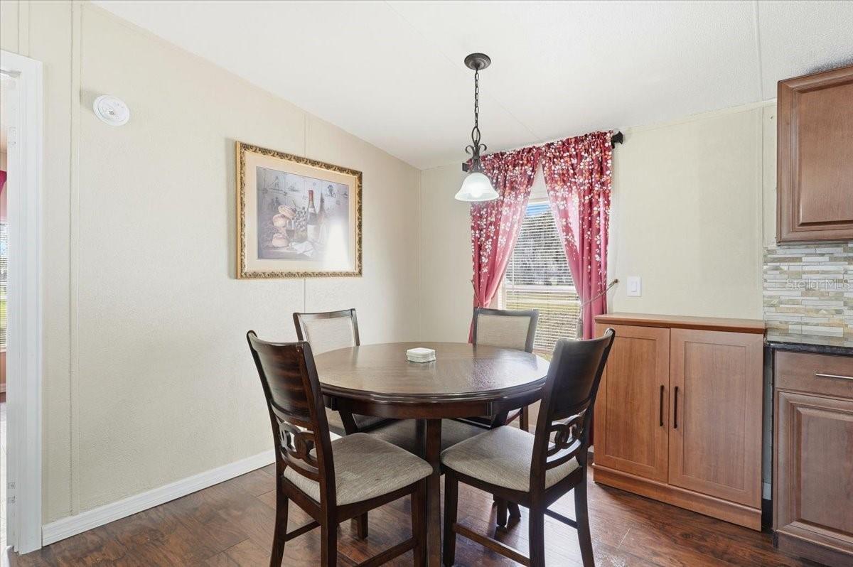 OAKRIDGE ESTATES - Residential