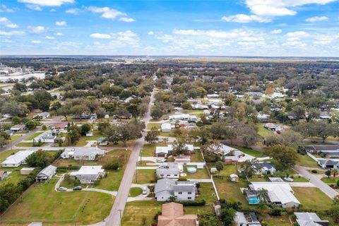 A home in BARTOW