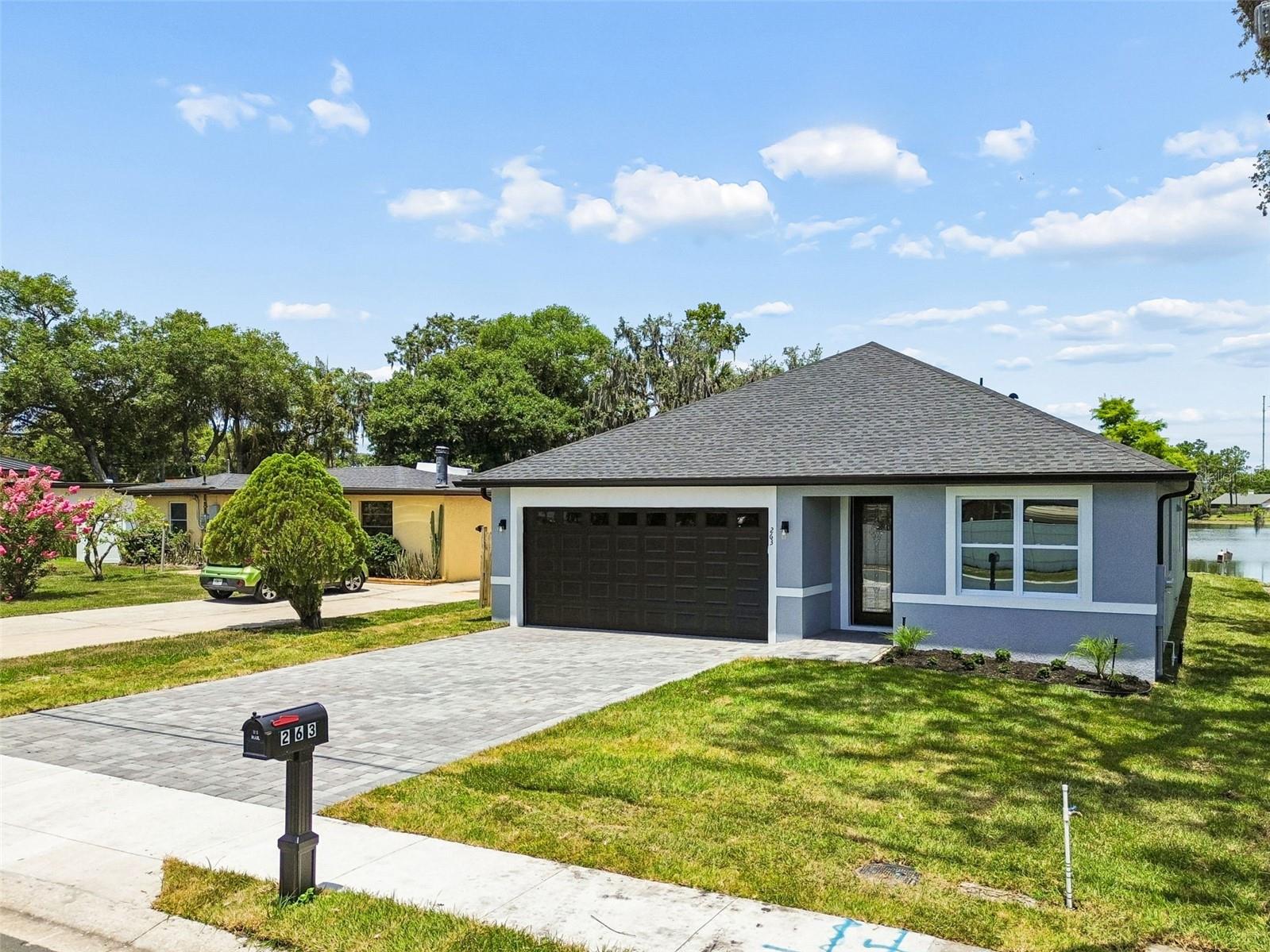 263 LAKE GRIFFIN CIRCLE